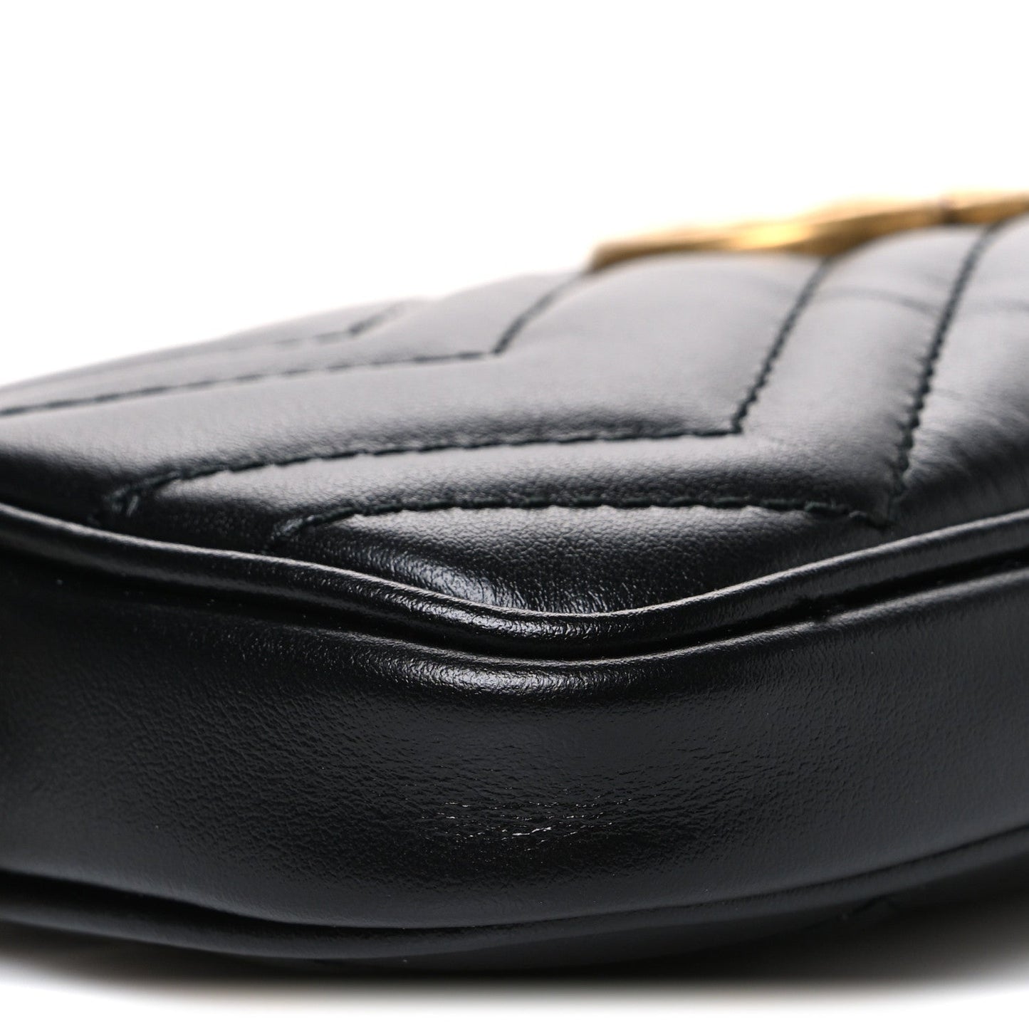 Calfskin Matelasse Mini GG Marmont Chain Crossbody Bag Black