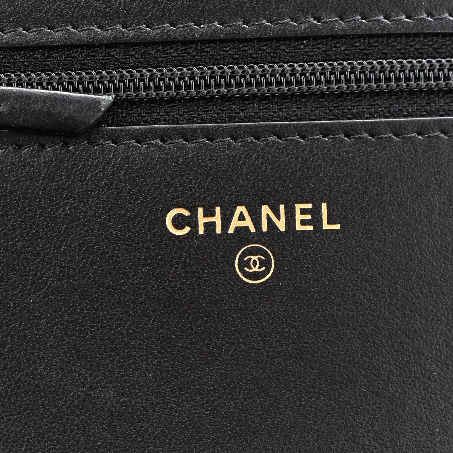 Caviar Quilted Chain Around Boy Wallet On Chain WOC Black
