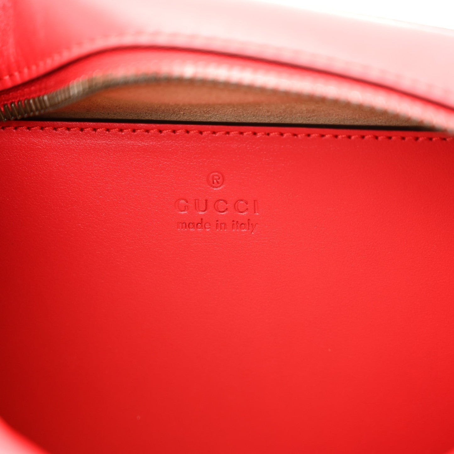 Calfskin Matelasse Small GG Marmont Chain Shoulder Bag Hibiscus Red