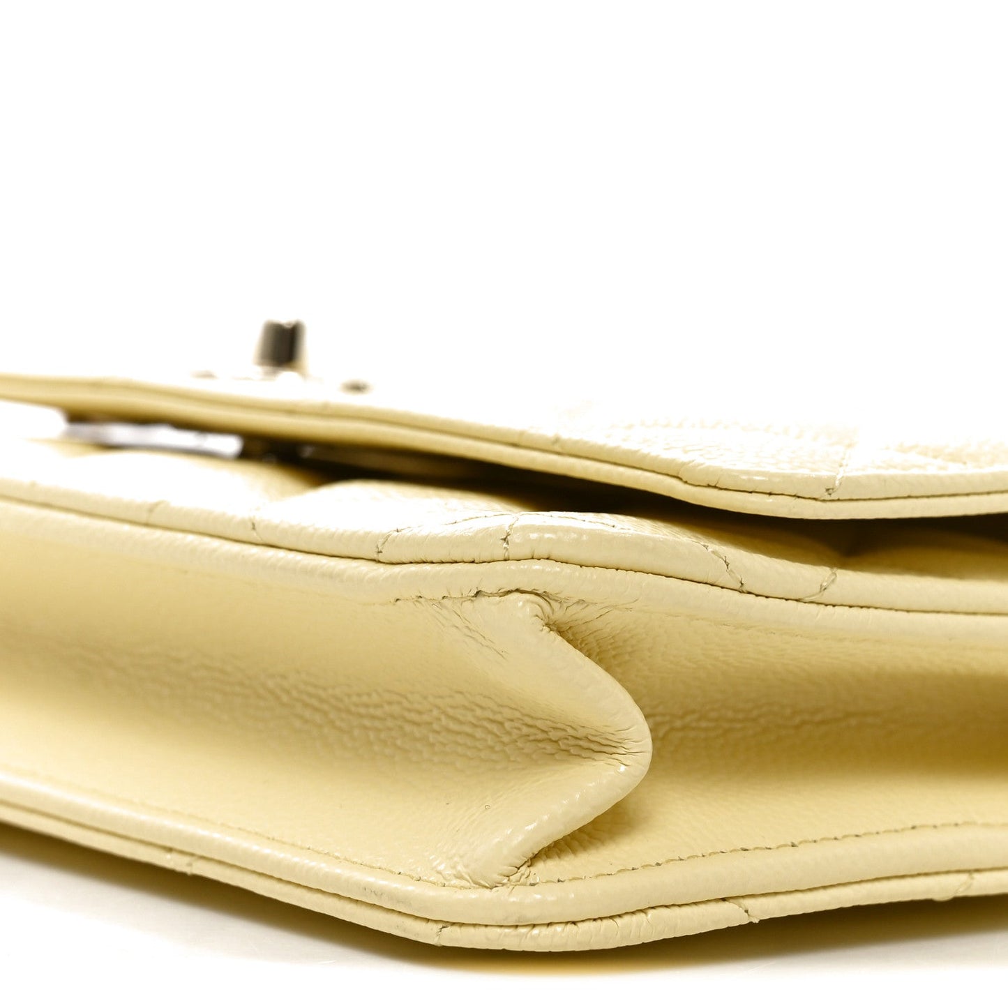 Caviar Quilted CC Turnlock Wallet On Chain WOC Light Yellow