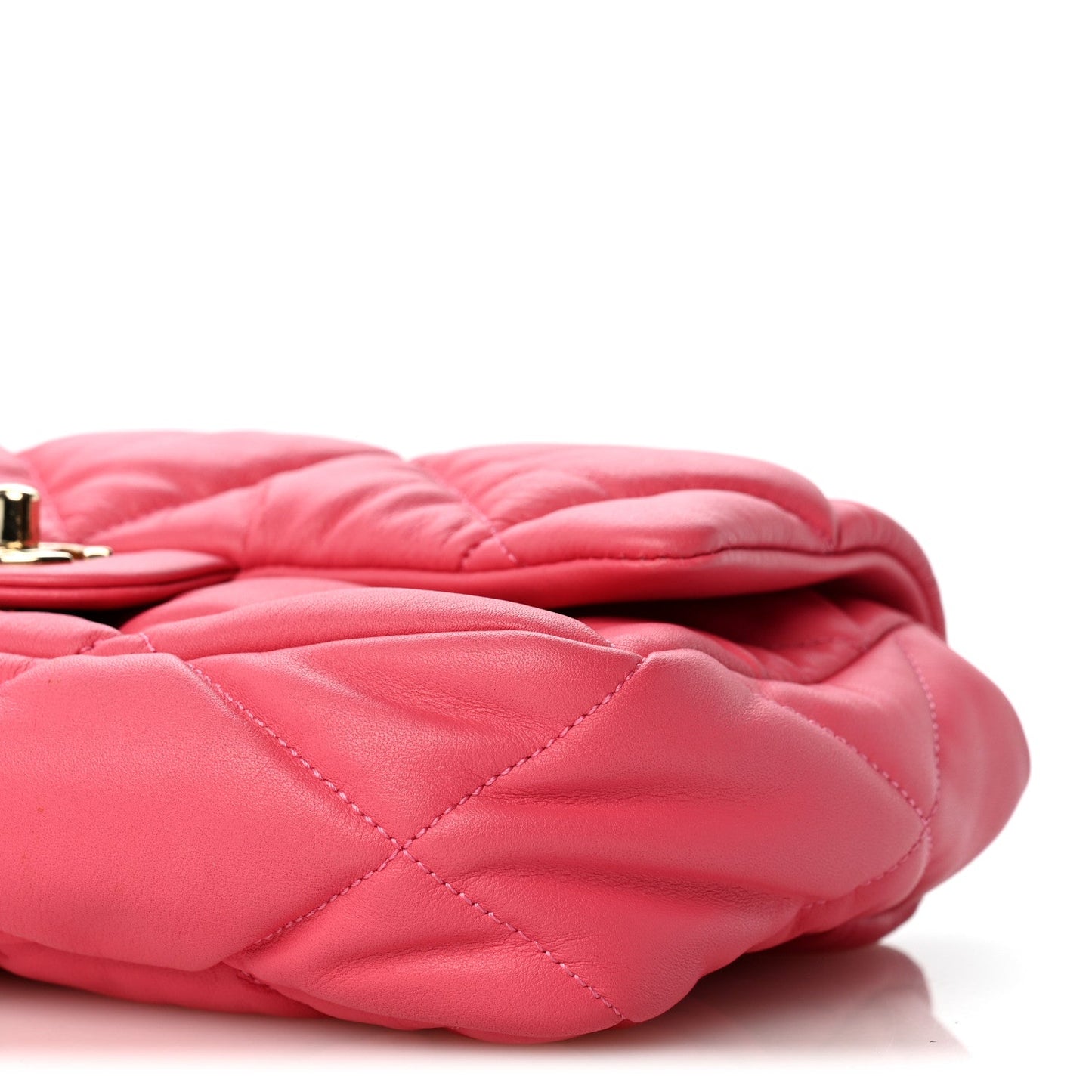 Calfskin Quilted Medium Bubbly Flap Pink