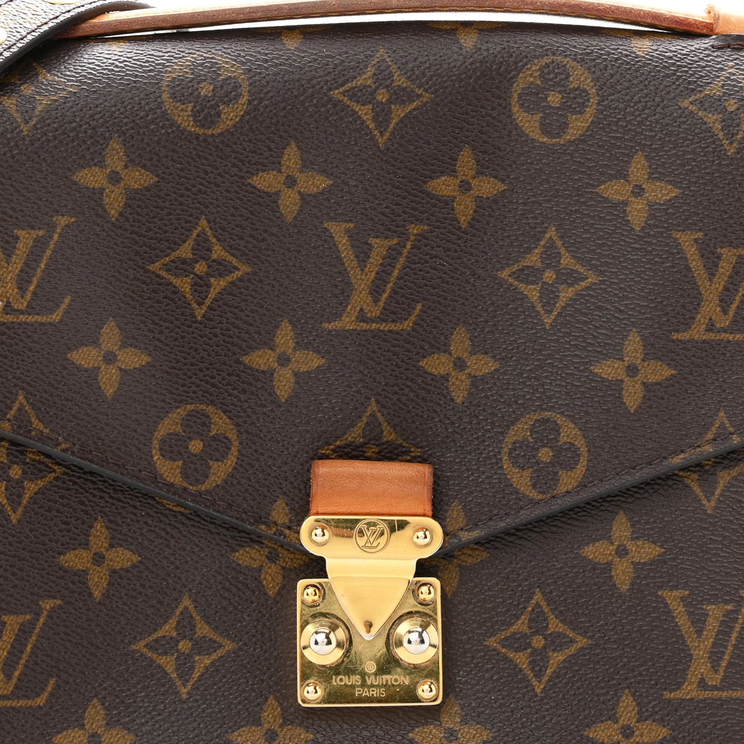 Monogram Pochette Metis