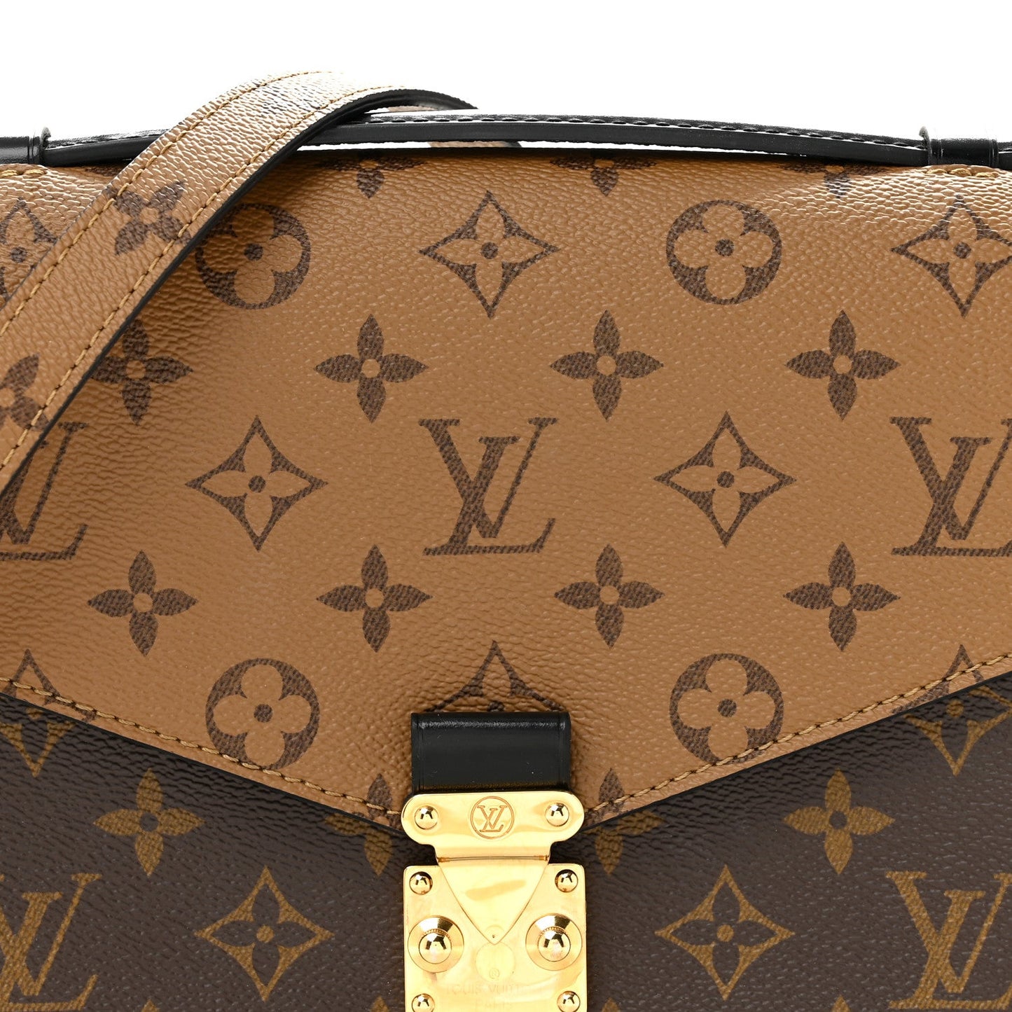 Reverse Monogram Pochette Metis