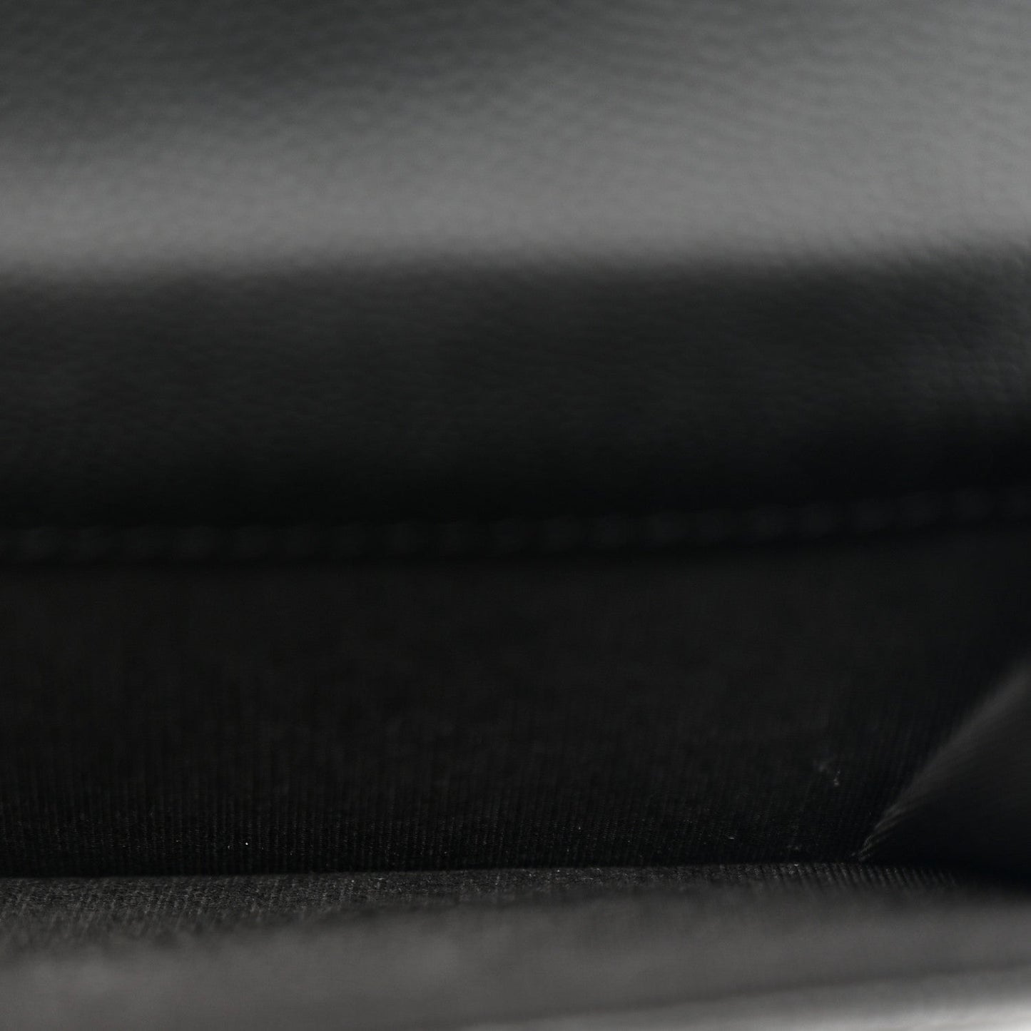 Caviar Quilted Pocket Twins Clutch With Chain Black