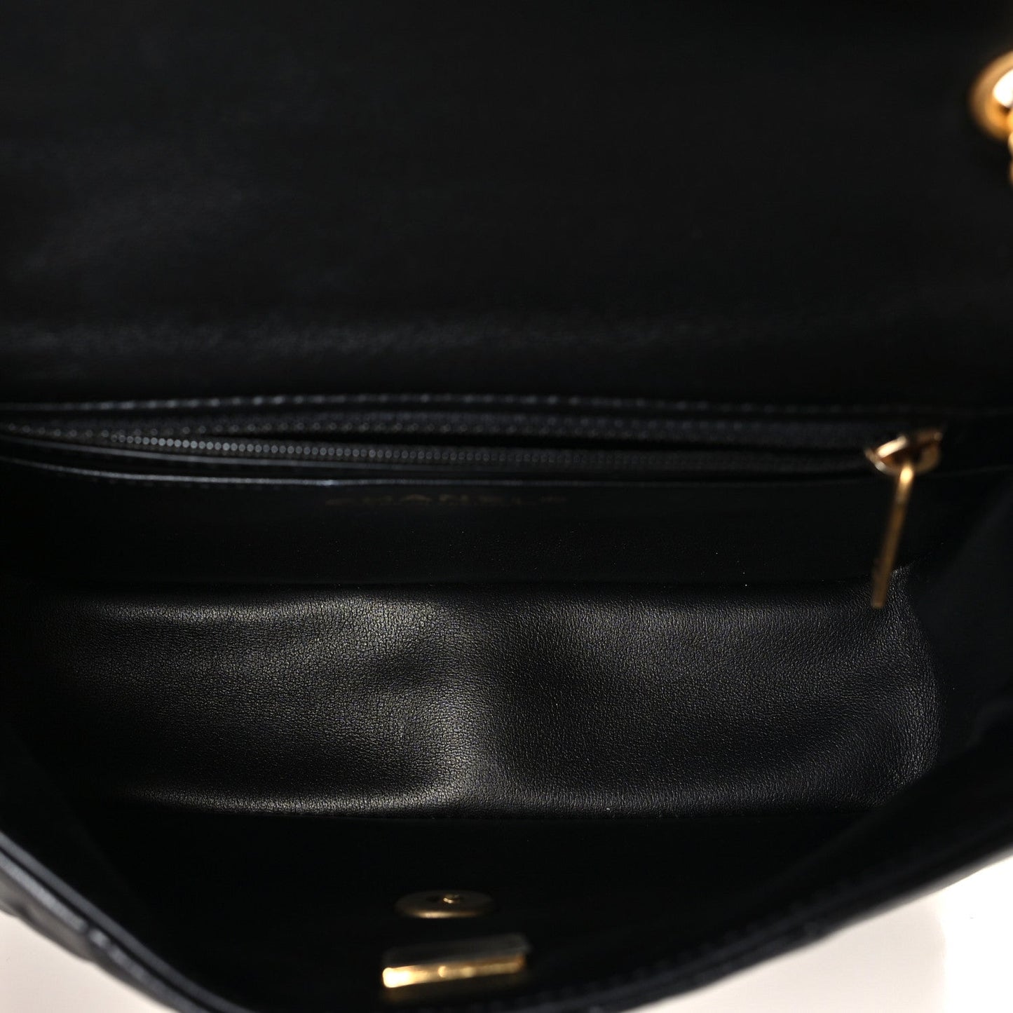 Lambskin Enamel Quilted Small Coco Hearts Square Flap Black