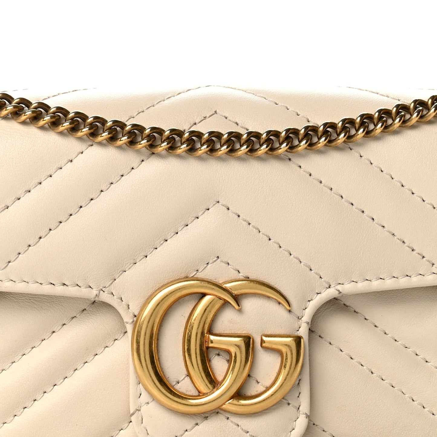Calfskin Matelasse Super Mini GG Marmont Shoulder Bag White