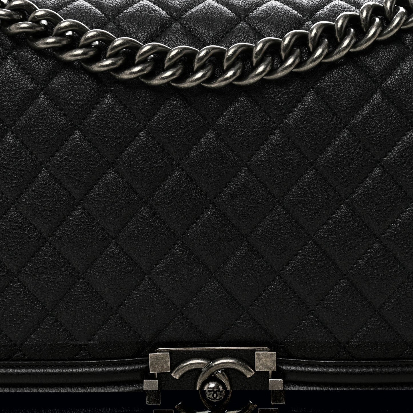 Grained Calfskin Quilted New Medium Boy Flap Black