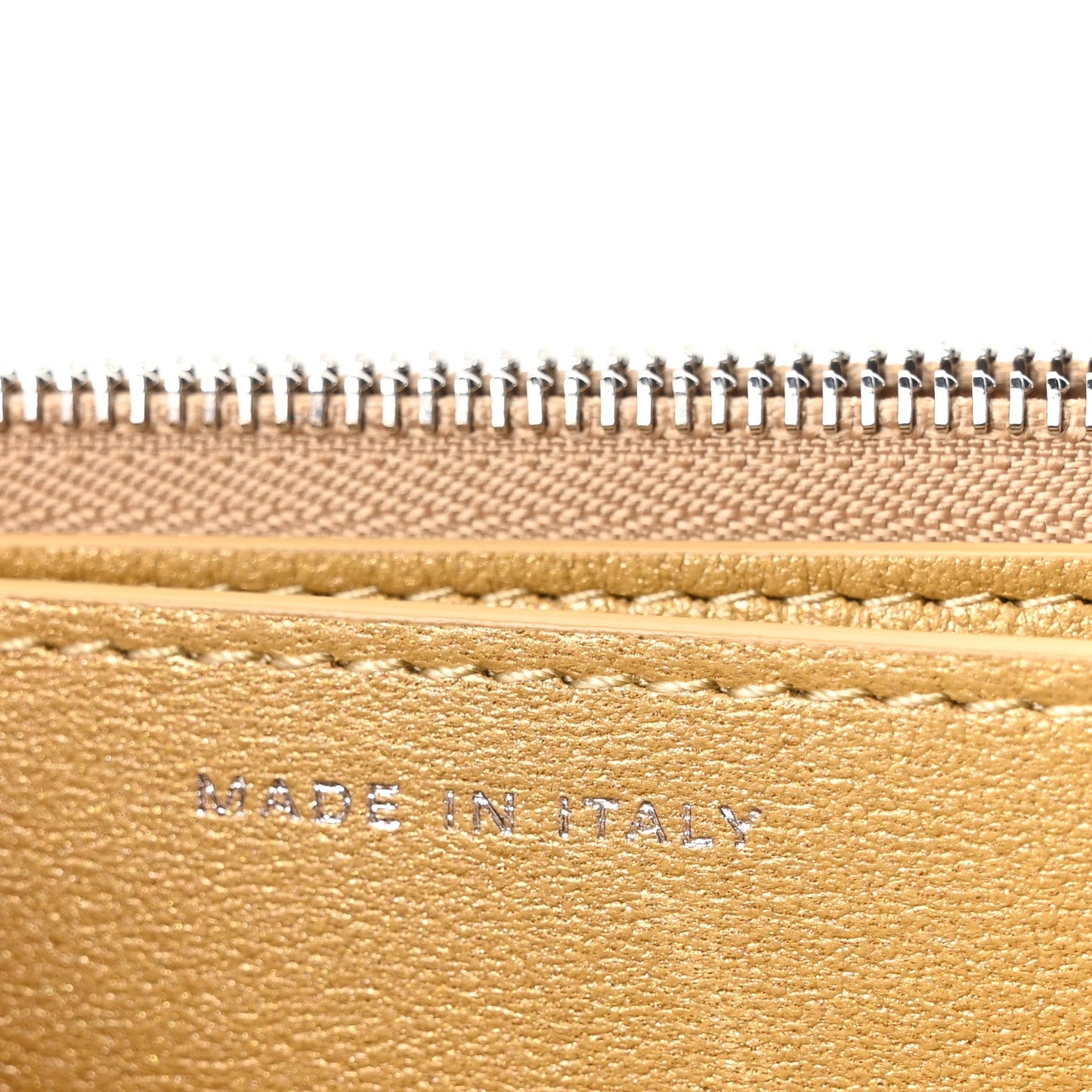 Calfskin Lizard Embossed Wallet On Chain WOC Gold
