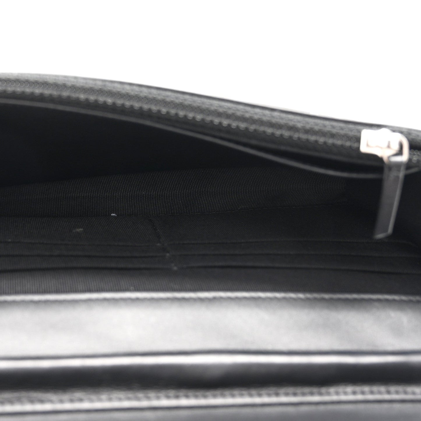 Patent Quilted Wallet On Chain WOC Black