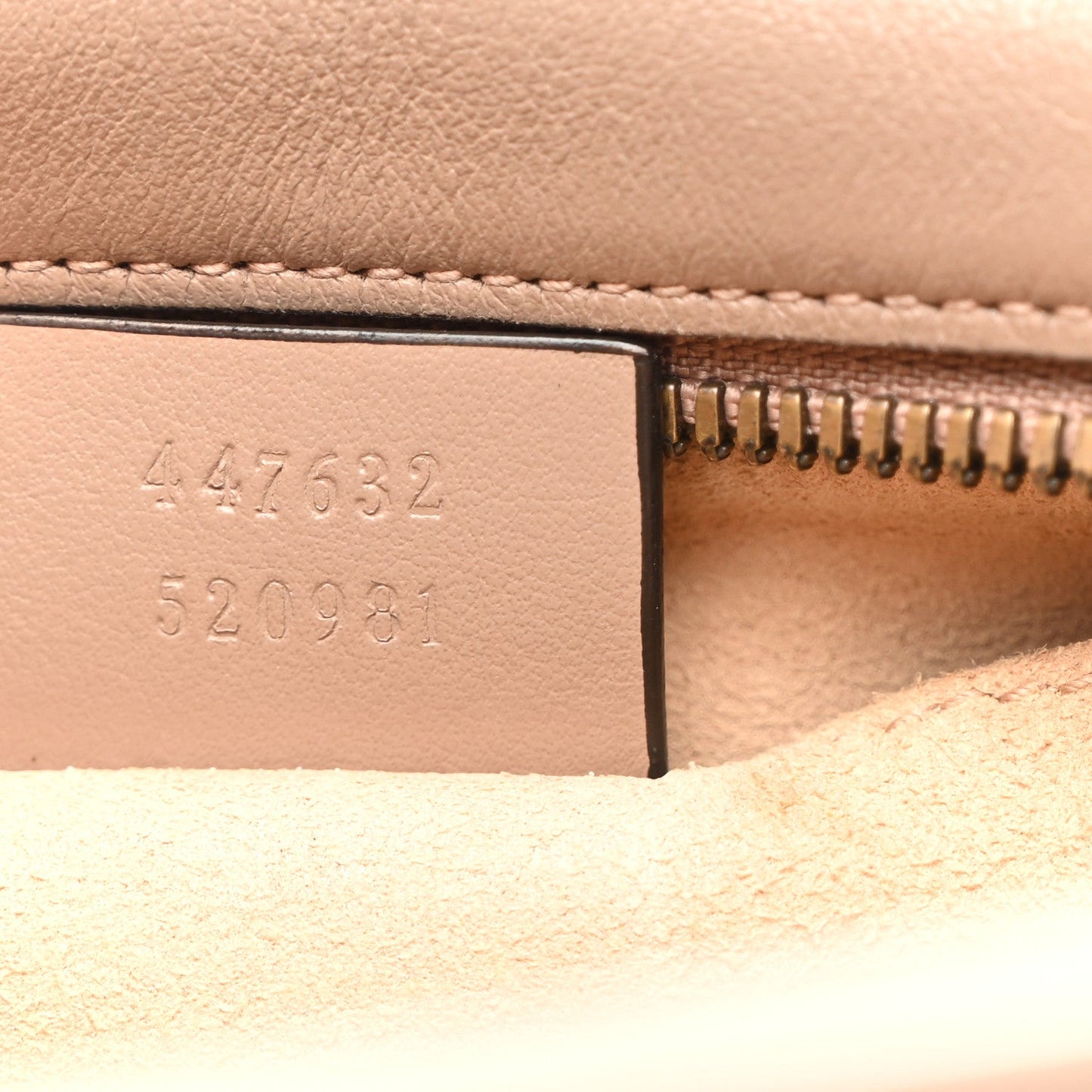Calfskin Matelasse Small GG Marmont Chain Shoulder Bag Porcelain Rose