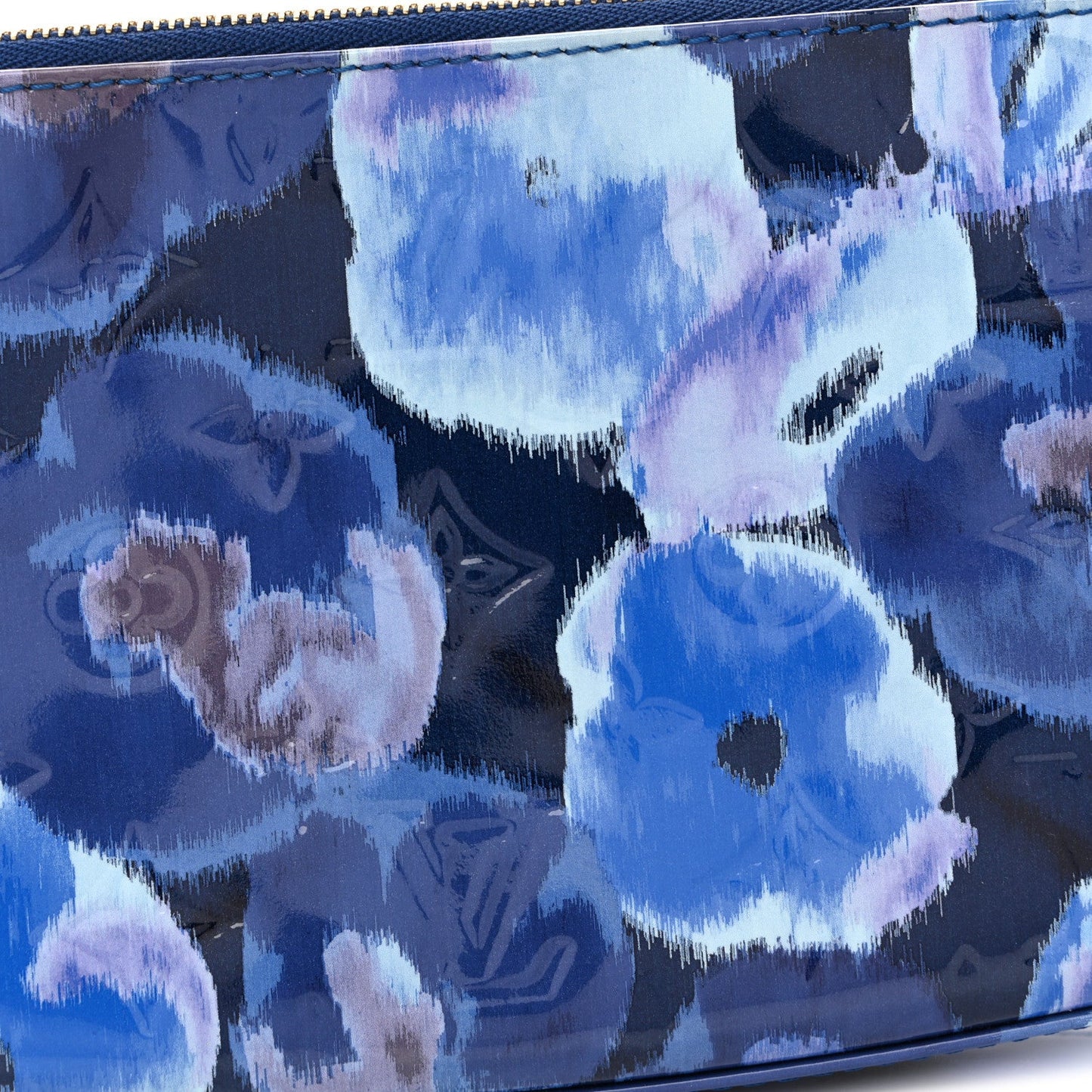 Vernis Ikat Pochette Accessories NM Grand Blue