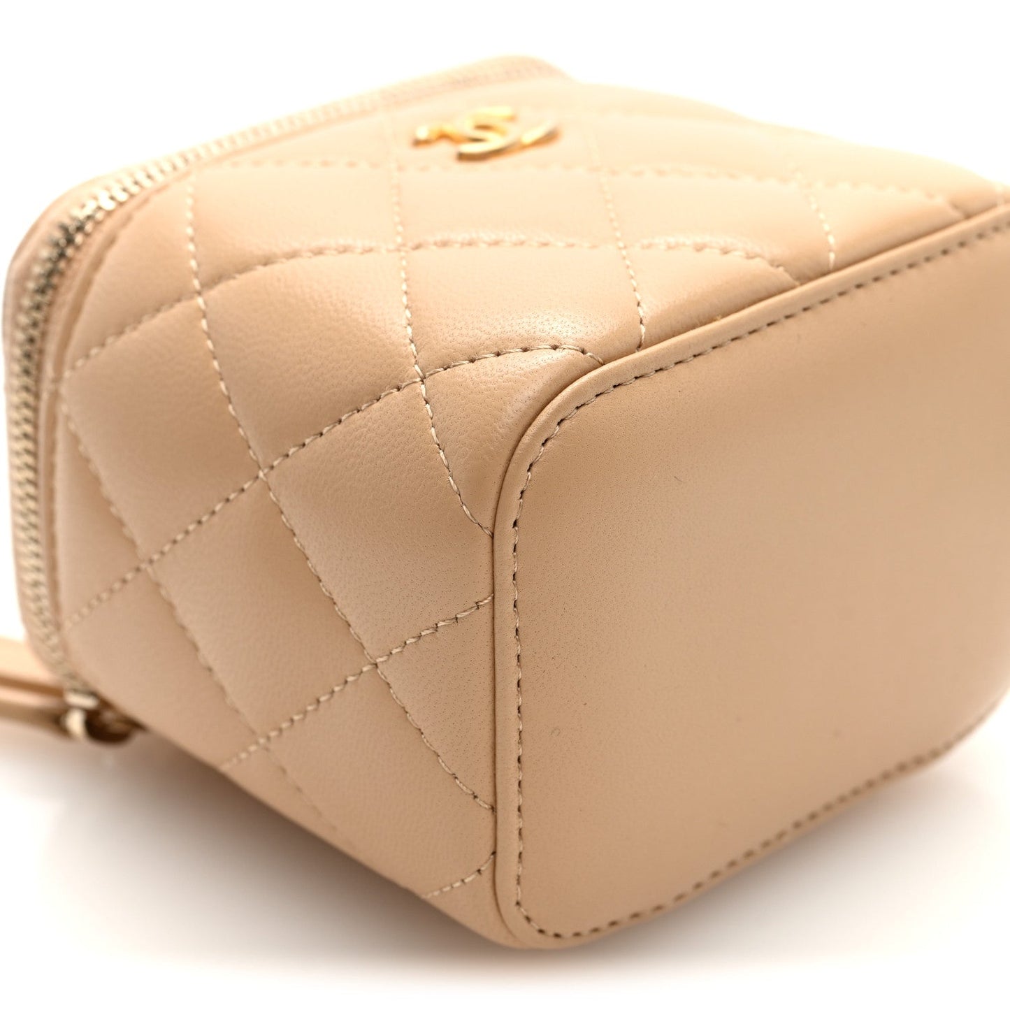Lambskin Quilted Pearl Crush Mini Vanity Case With Chain Beige