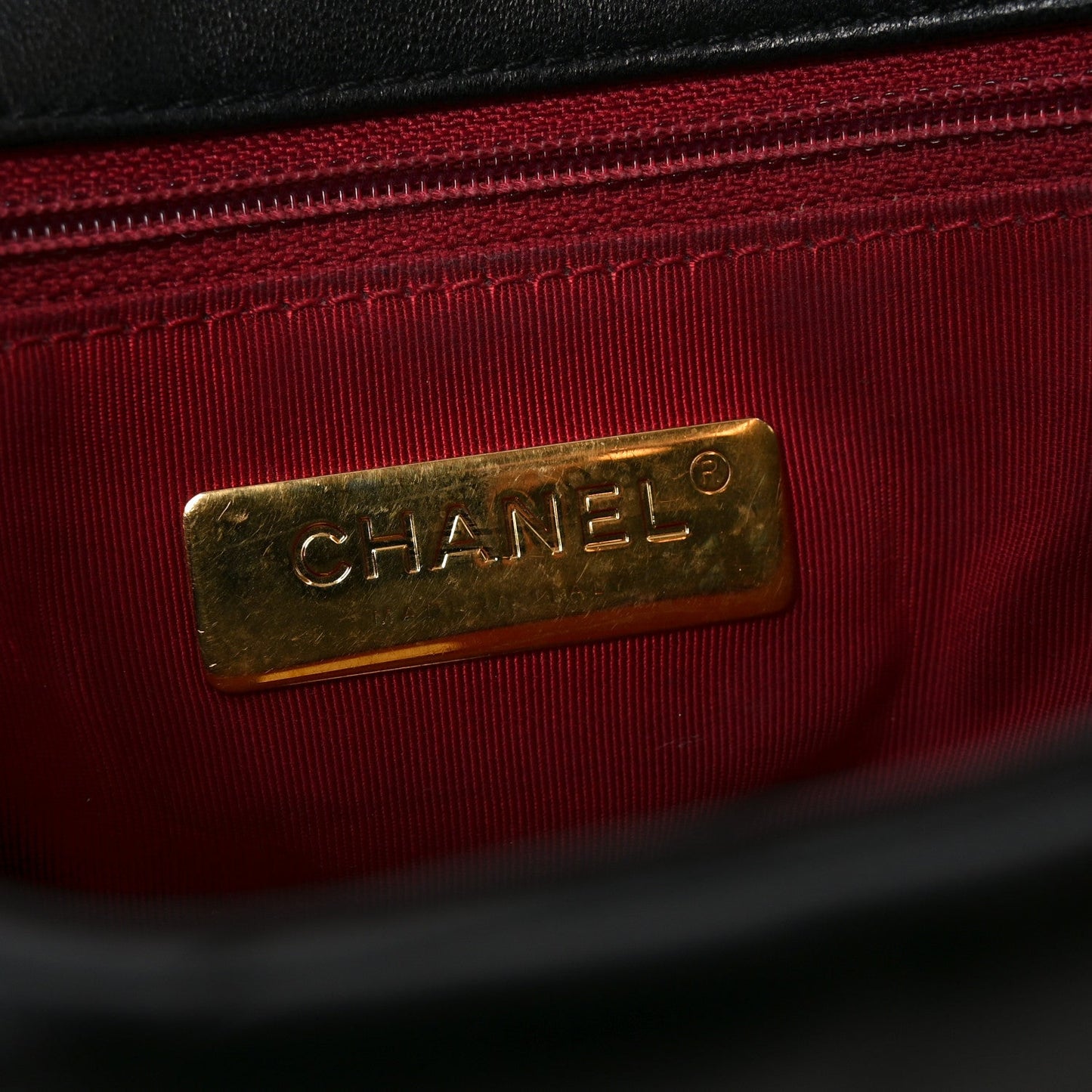 Lambskin Quilted Medium Chanel 19 Flap Black