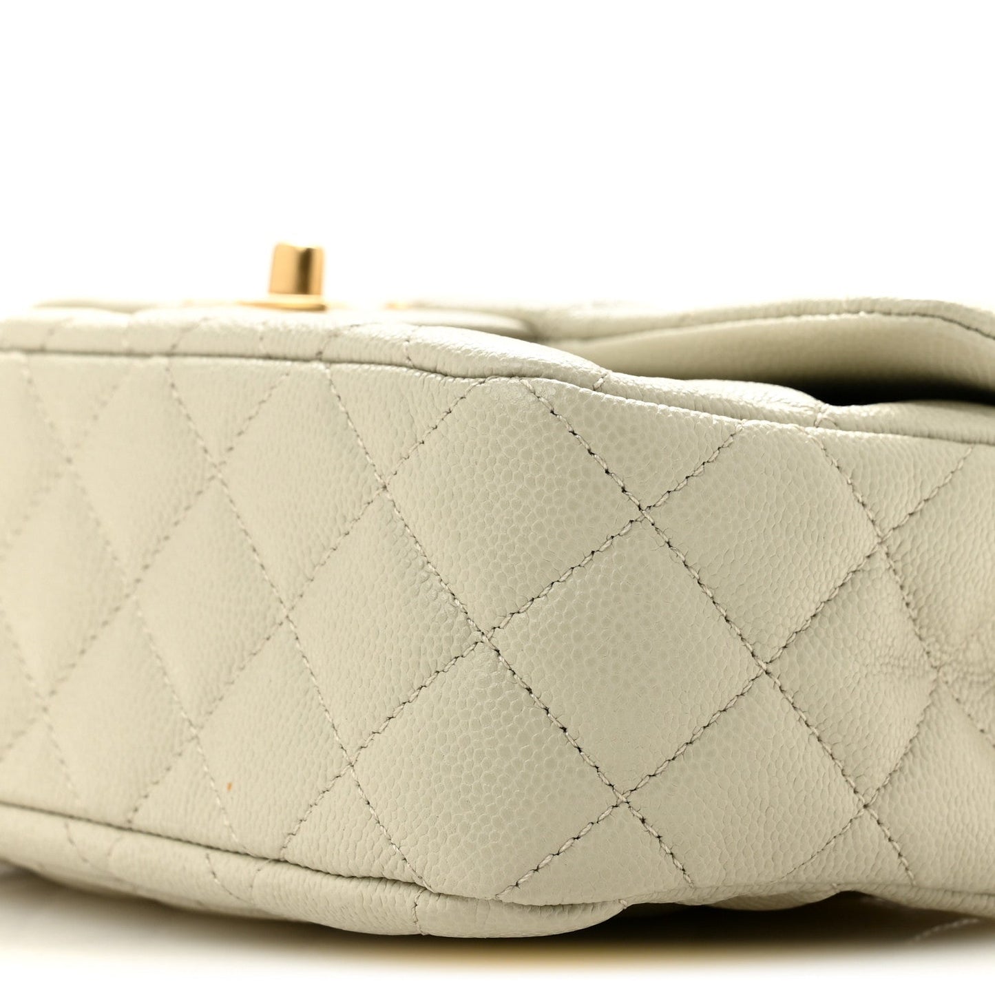 Caviar Quilted Small Handy CC Flap Light Grey