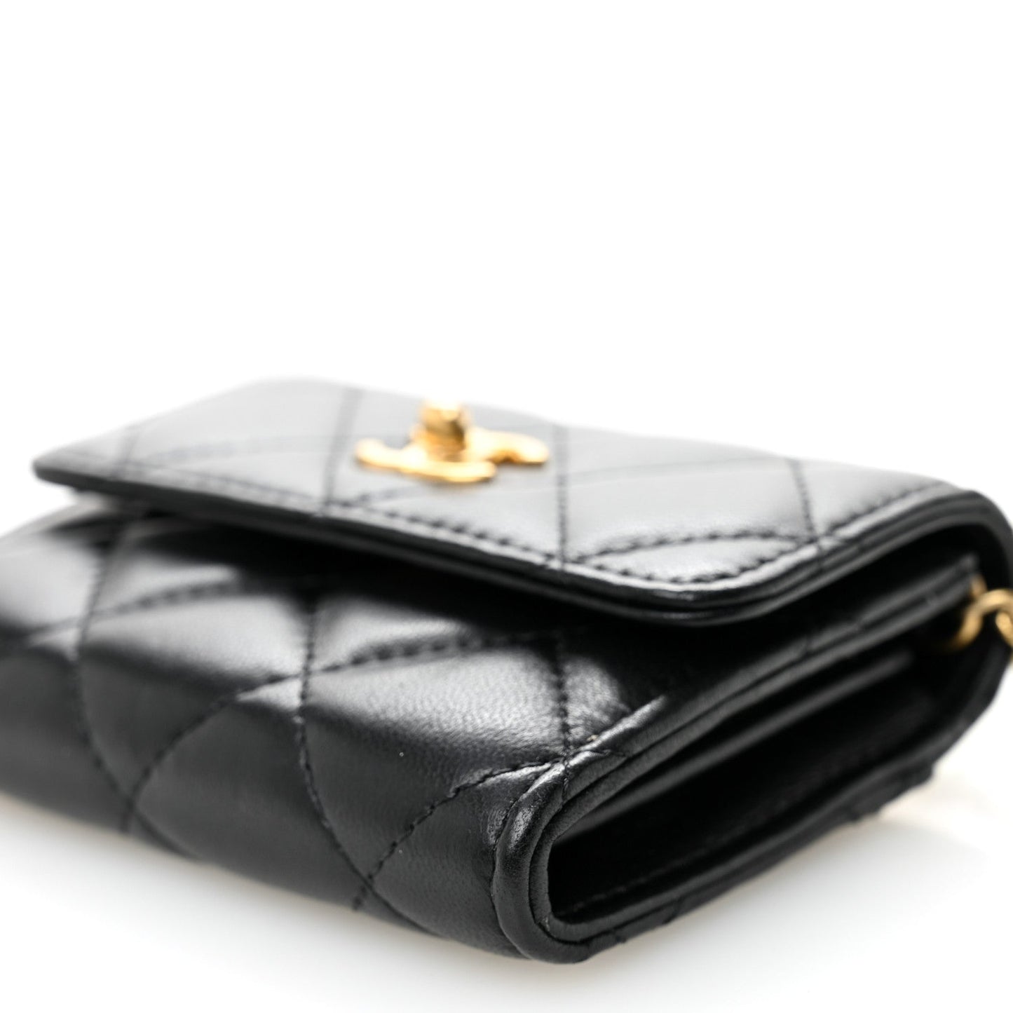 Lambskin Quilted Pearl Crush Card Holder With Chain Black