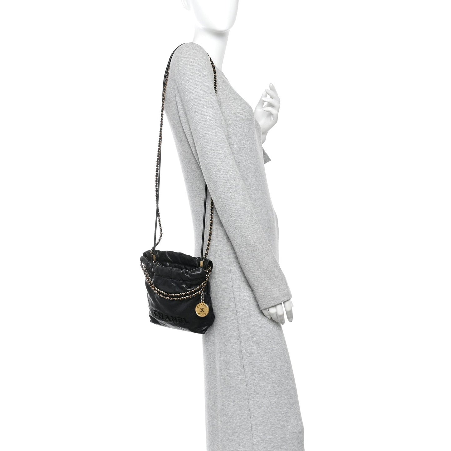 Shiny Caviar Quilted Monochrome Mini Chanel 22 Black