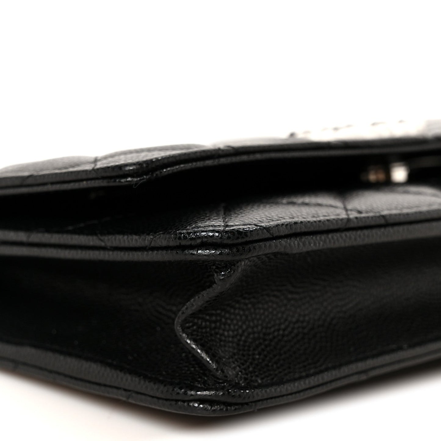 Caviar Quilted Chanel 19 Wallet On Chain WOC Black White