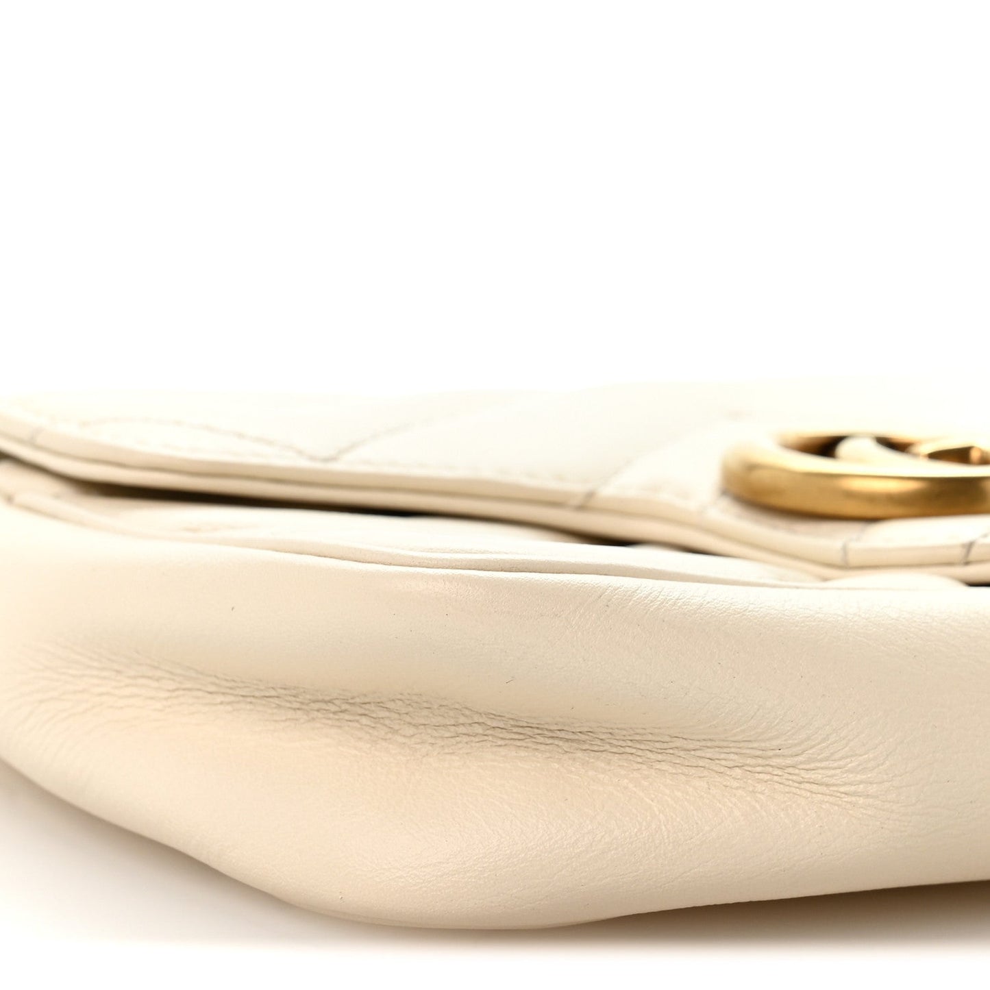 Calfskin Matelasse Super Mini GG Marmont Shoulder Bag White