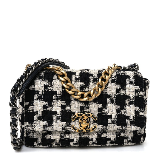 Tweed Quilted Medium Chanel 19 Flap Black Ecru White