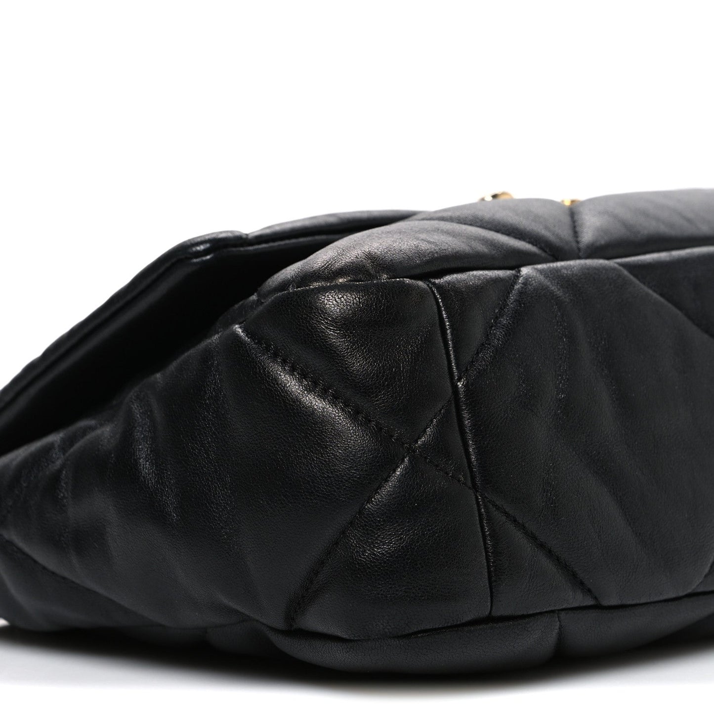 Lambskin Quilted Medium Chanel 19 Flap Black