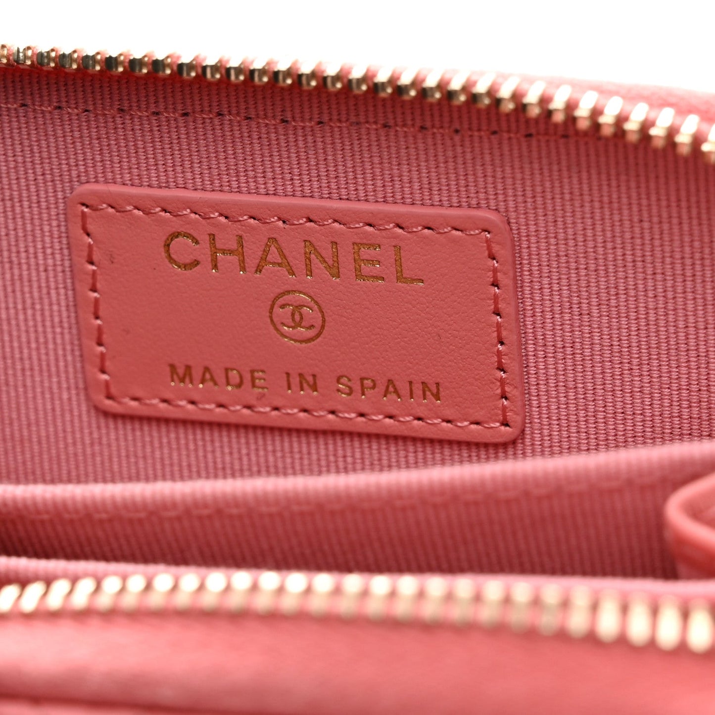Caviar Quilted Zip Coin Purse Pink