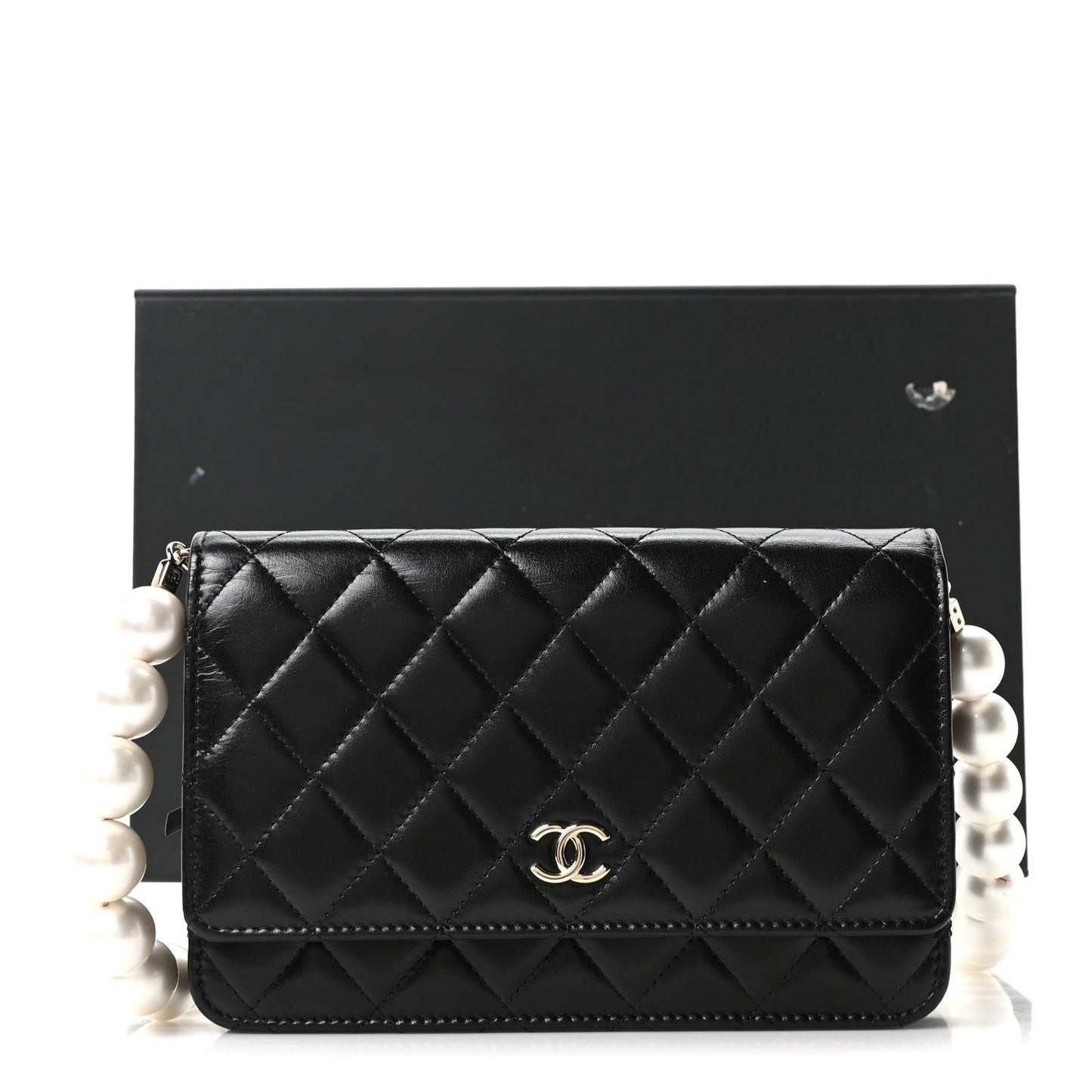 Calfskin Quilted Maxi Pearl Wallet On Chain WOC Black