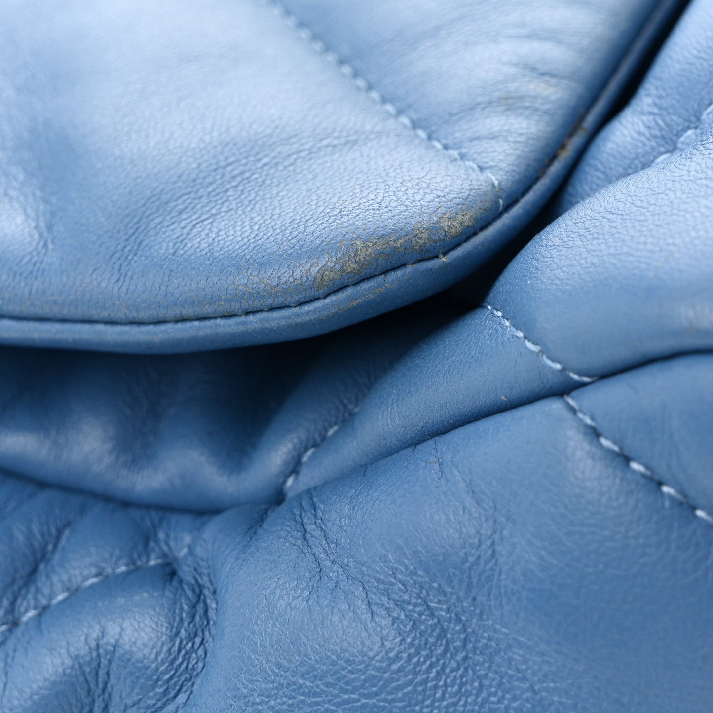 Lambskin Quilted Medium Chanel 19 Flap Blue
