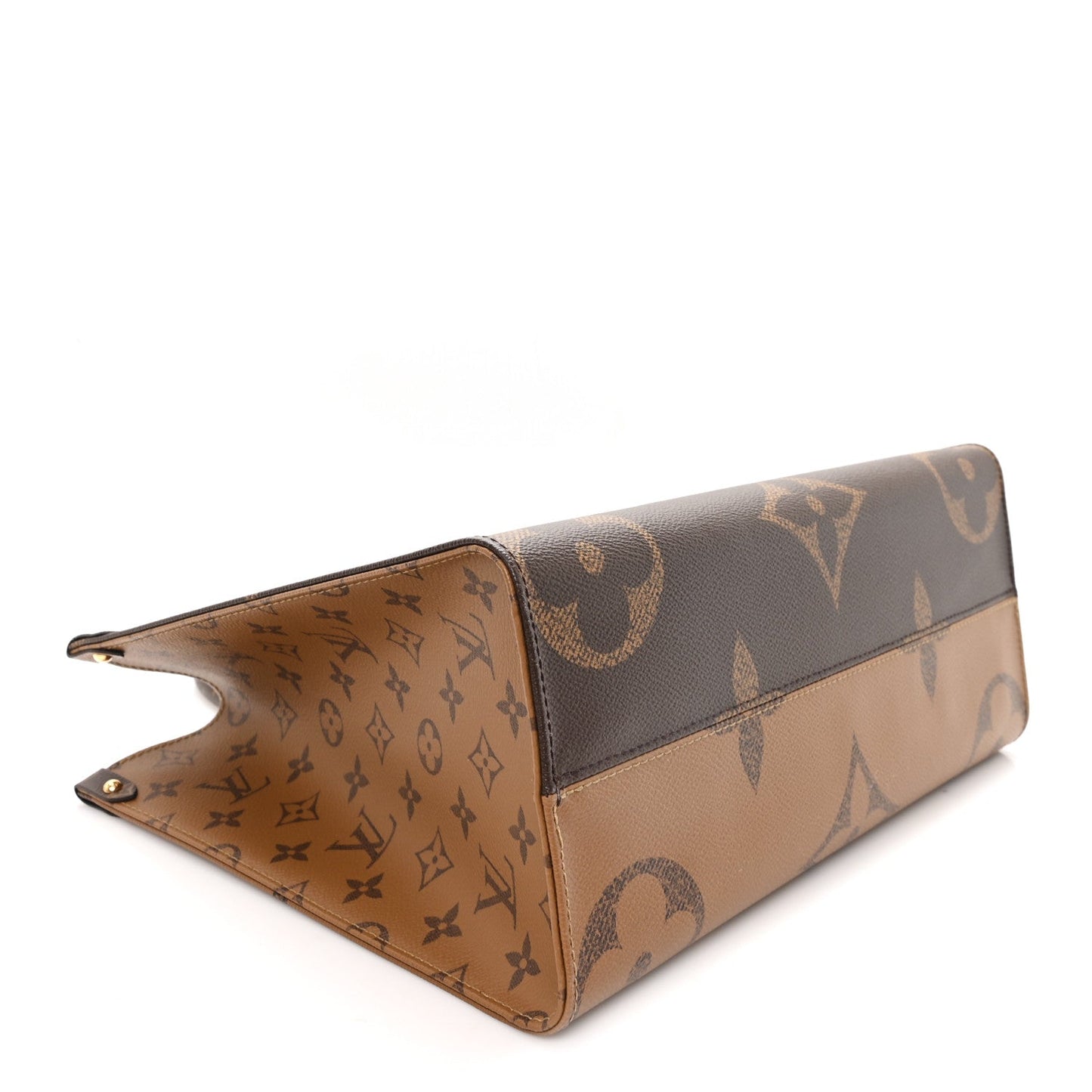 Reverse Monogram Giant Onthego MM