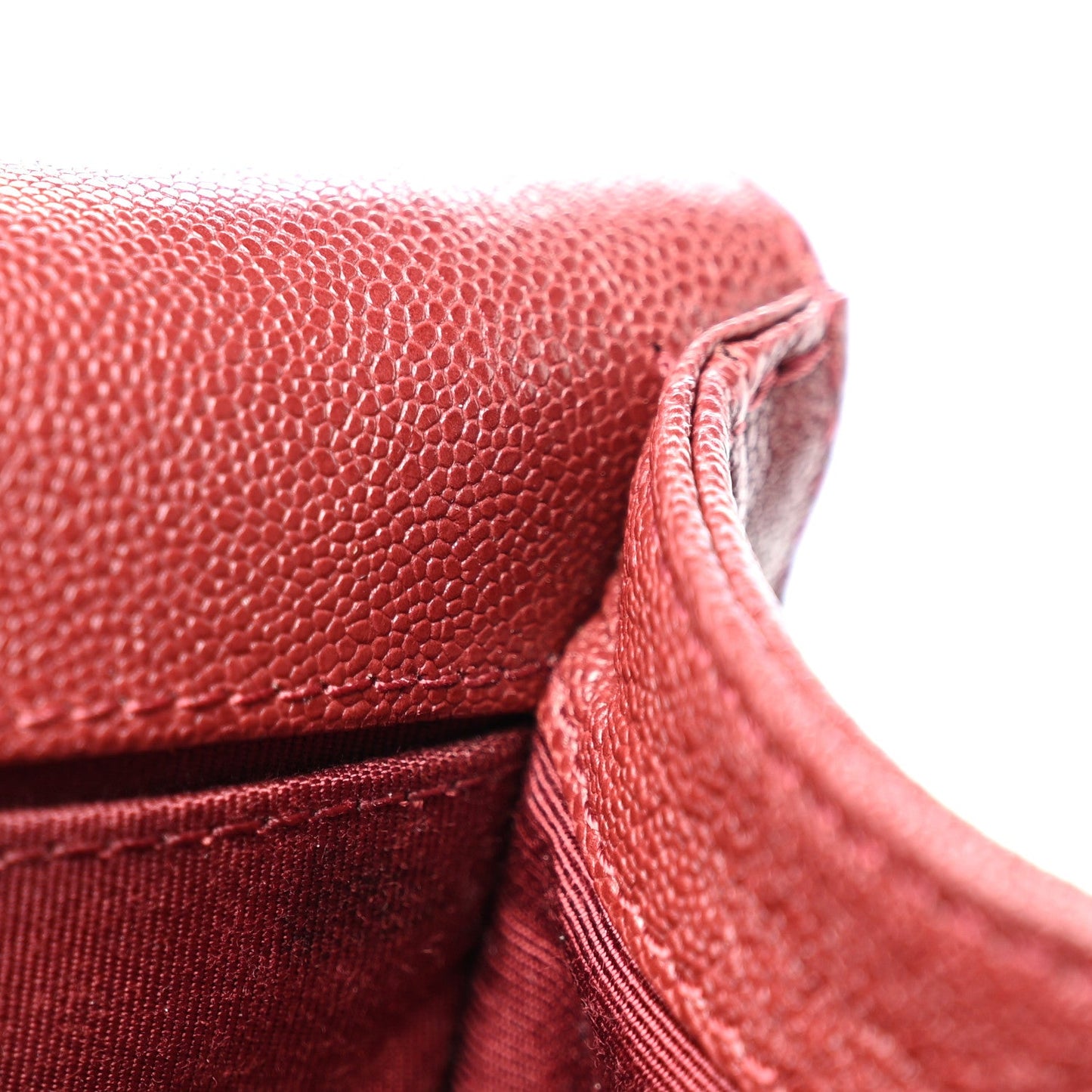 Caviar Quilted Medium Boy Flap Burgundy