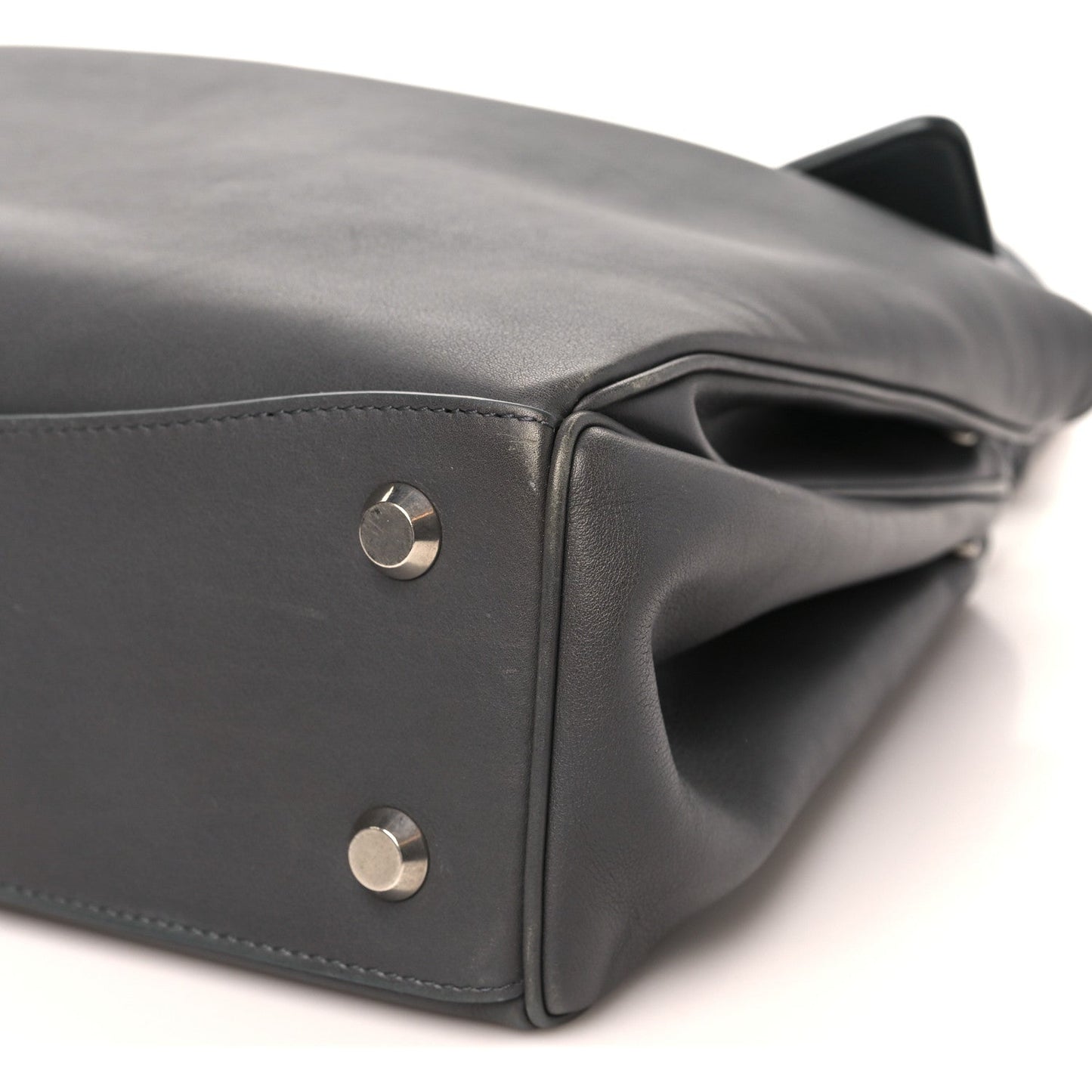 Natural Smooth Calfskin Medium Rodeo Top Handle Handbag Grey
