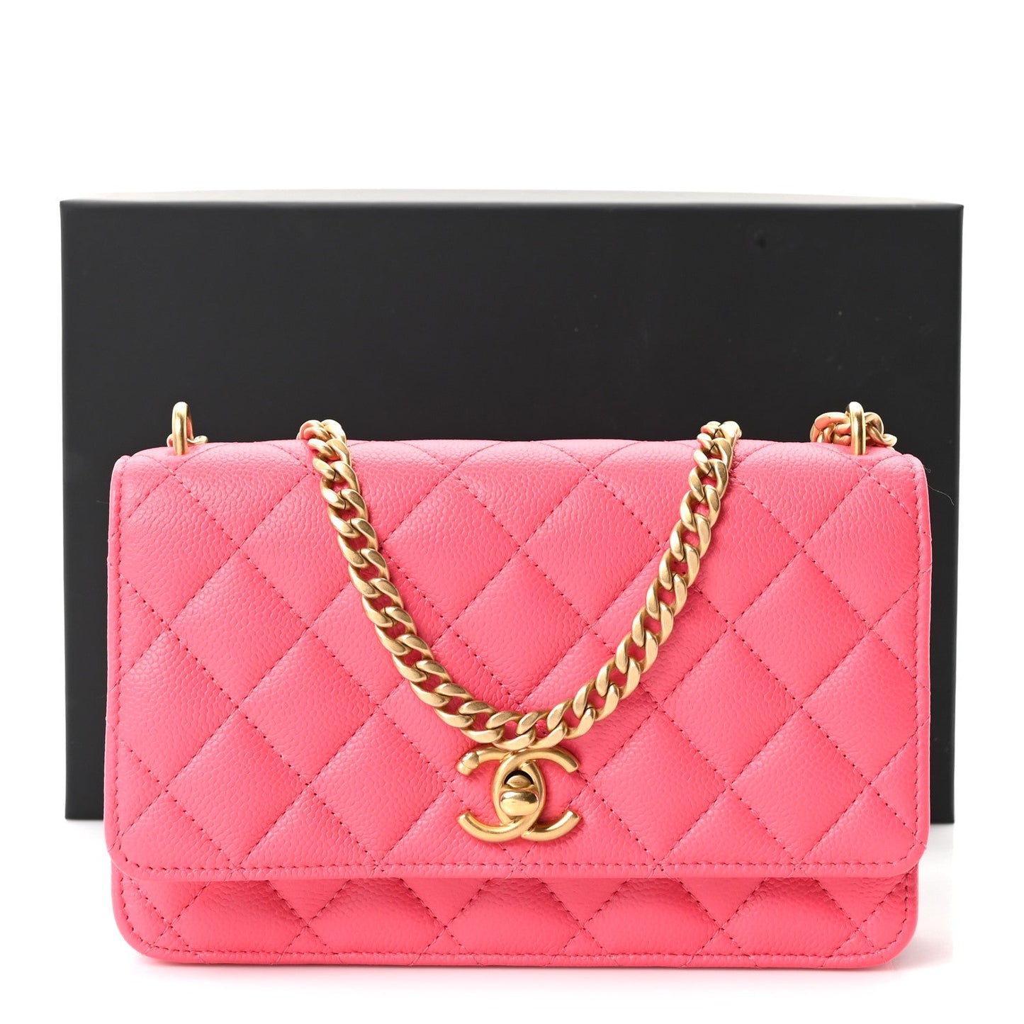 Caviar Quilted Sweetheart Wallet On Chain WOC Fuchsia