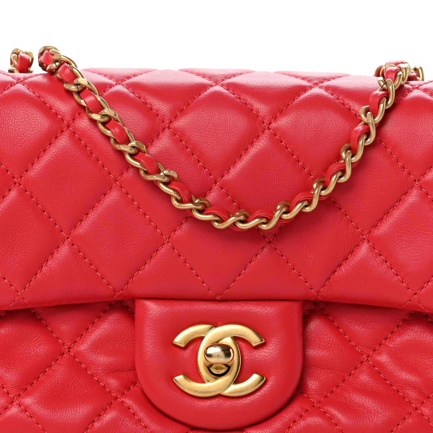 Lambskin Quilted Mini Pearl Crush Flap Pink