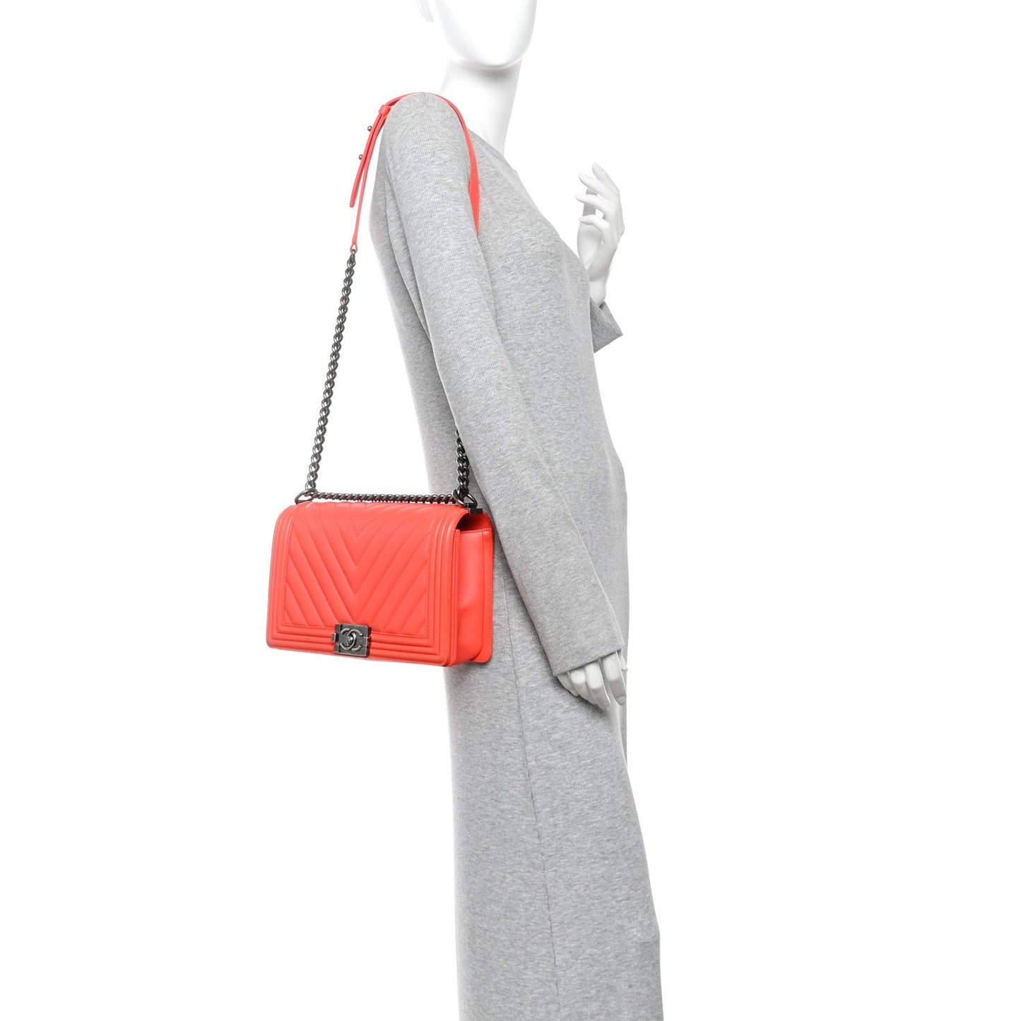 Lambskin Chevron Quilted New Medium Boy Flap Coral