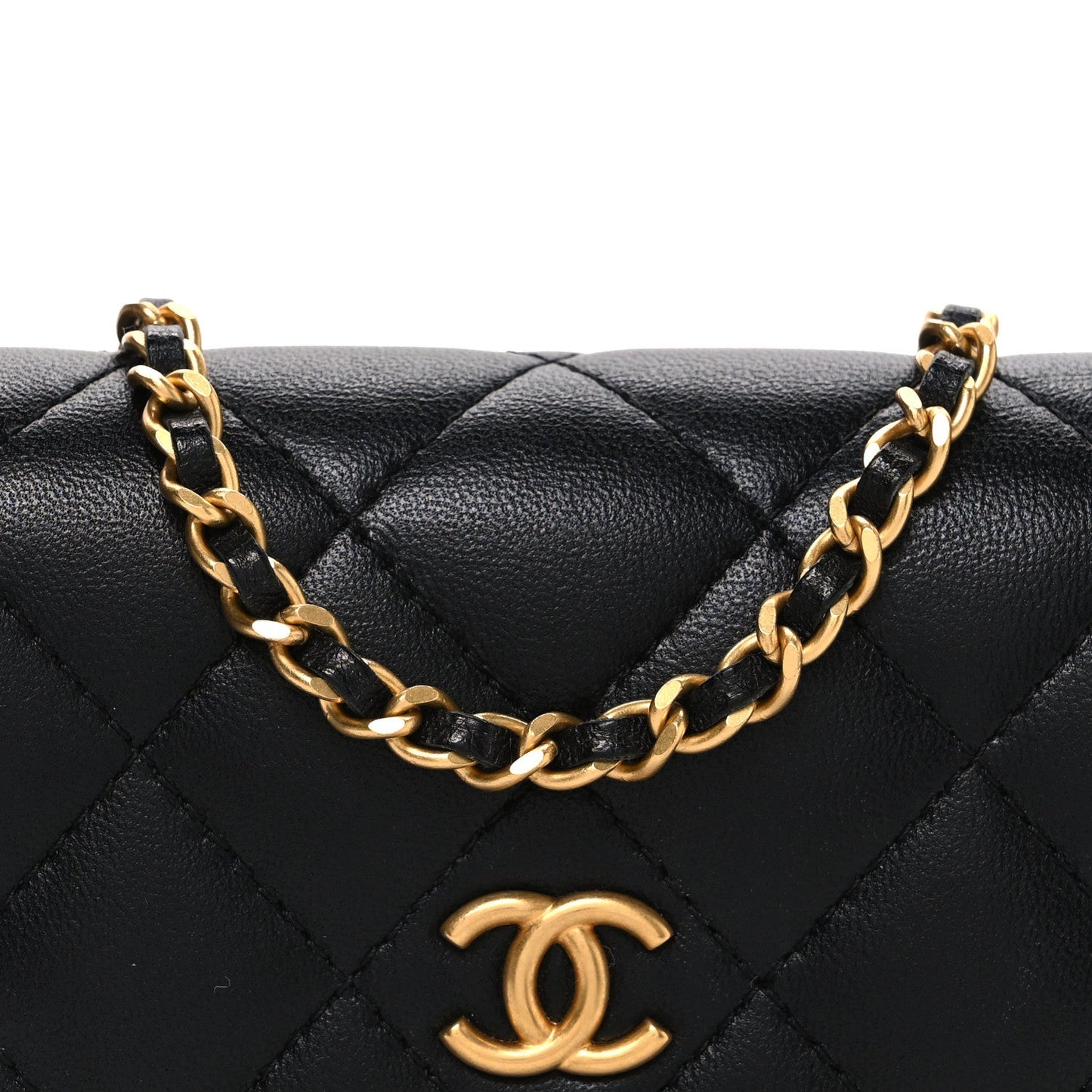 Lambskin Enamel Quilted Coco Hearts Clutch With Chain Black
