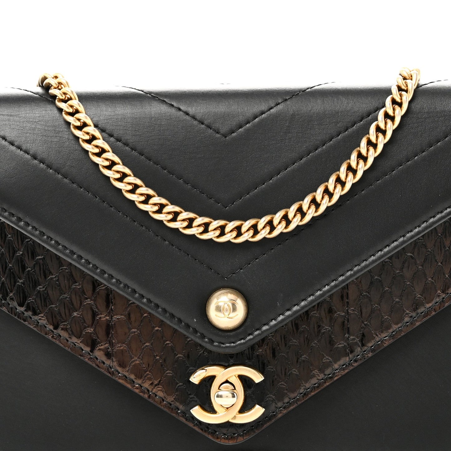 Calfskin Elaphe Double Chevron Mini Wallet On Chain WOC Black Black