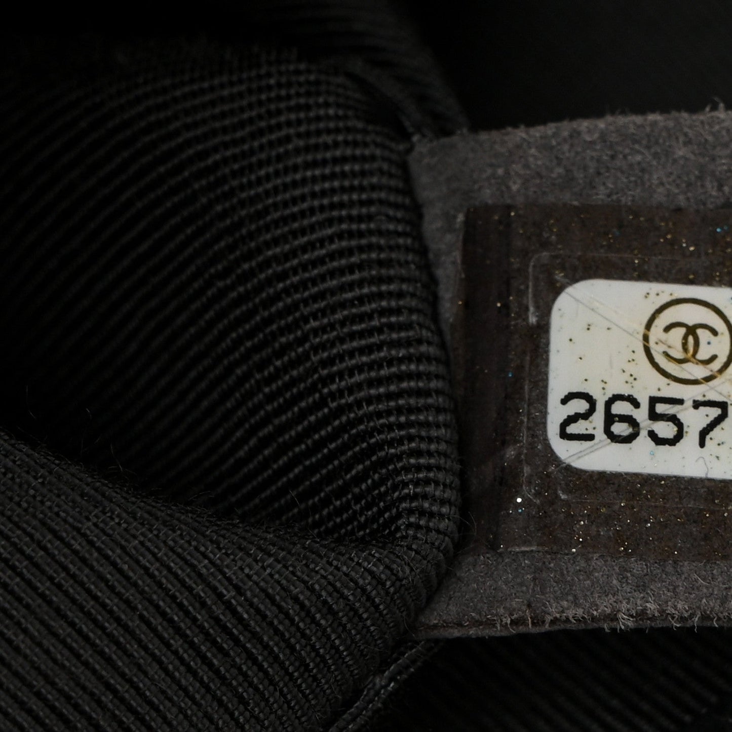 Caviar Quilted Medium Boy Flap Dark Grey