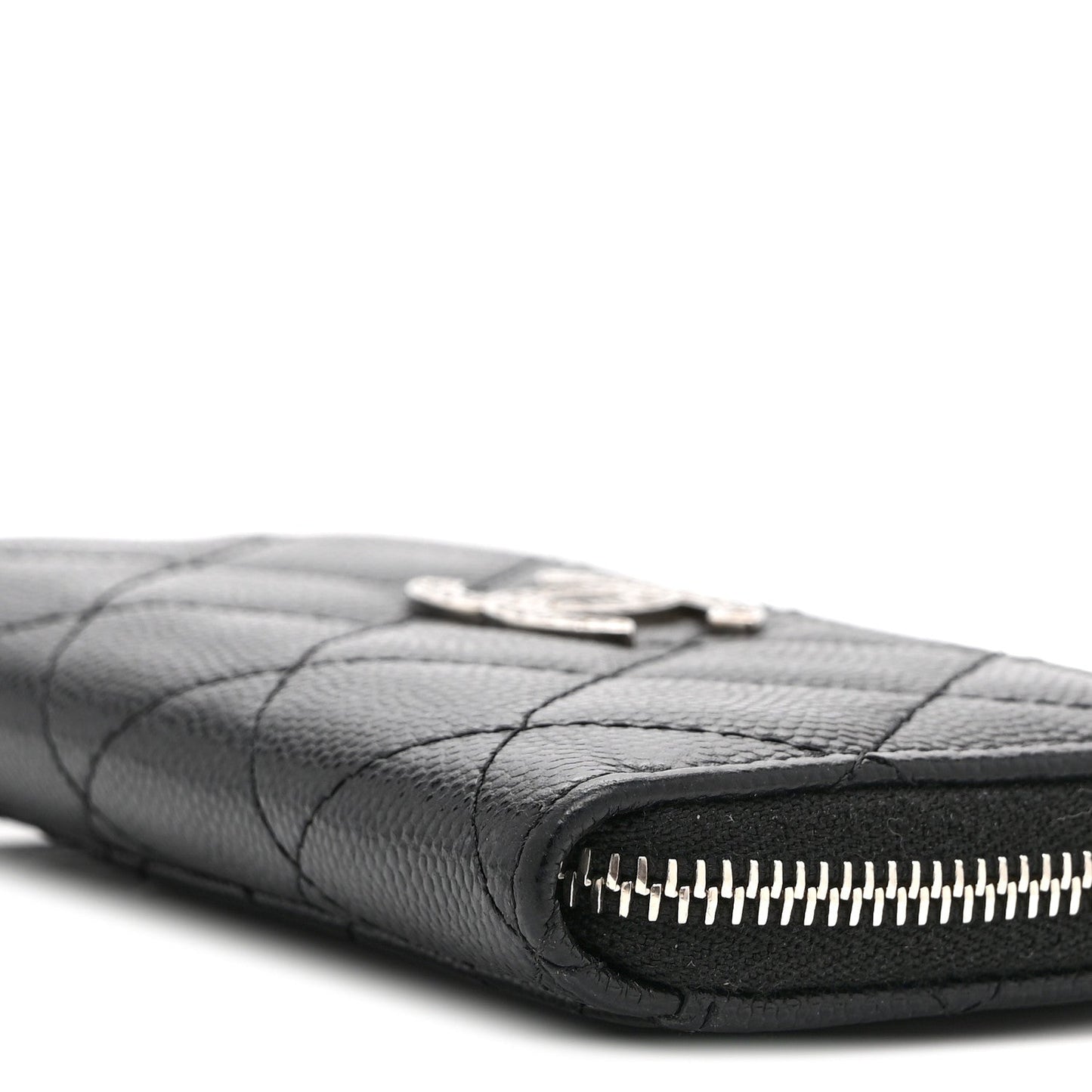Caviar Quilted CC Logo Zip Around Card Holder Black