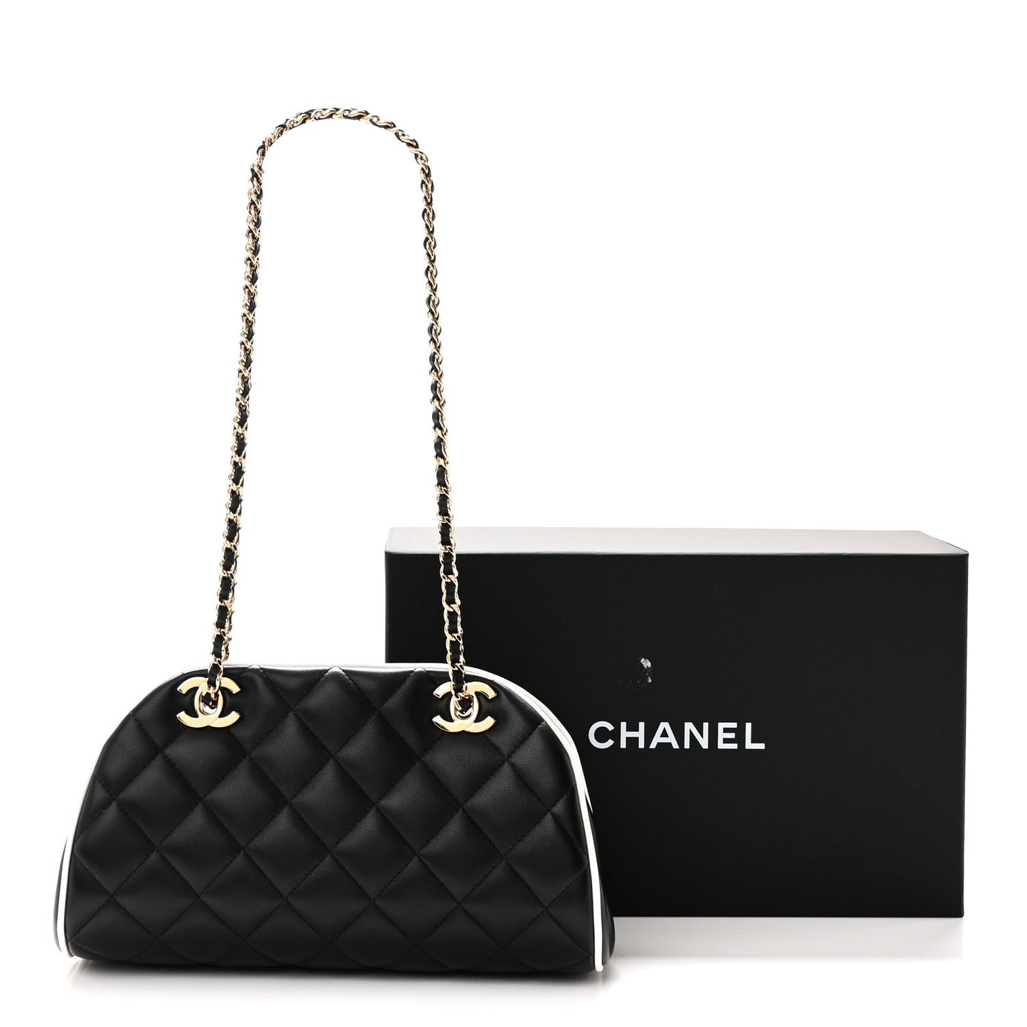 Lambskin Quilted Clutch With Chain Black White