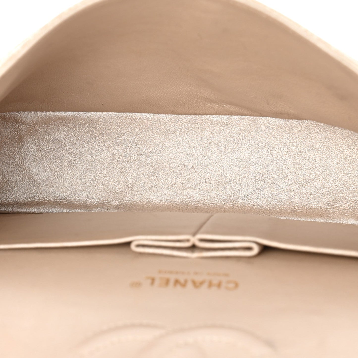 Pearly Caviar Quilted Medium Double Flap Light Beige
