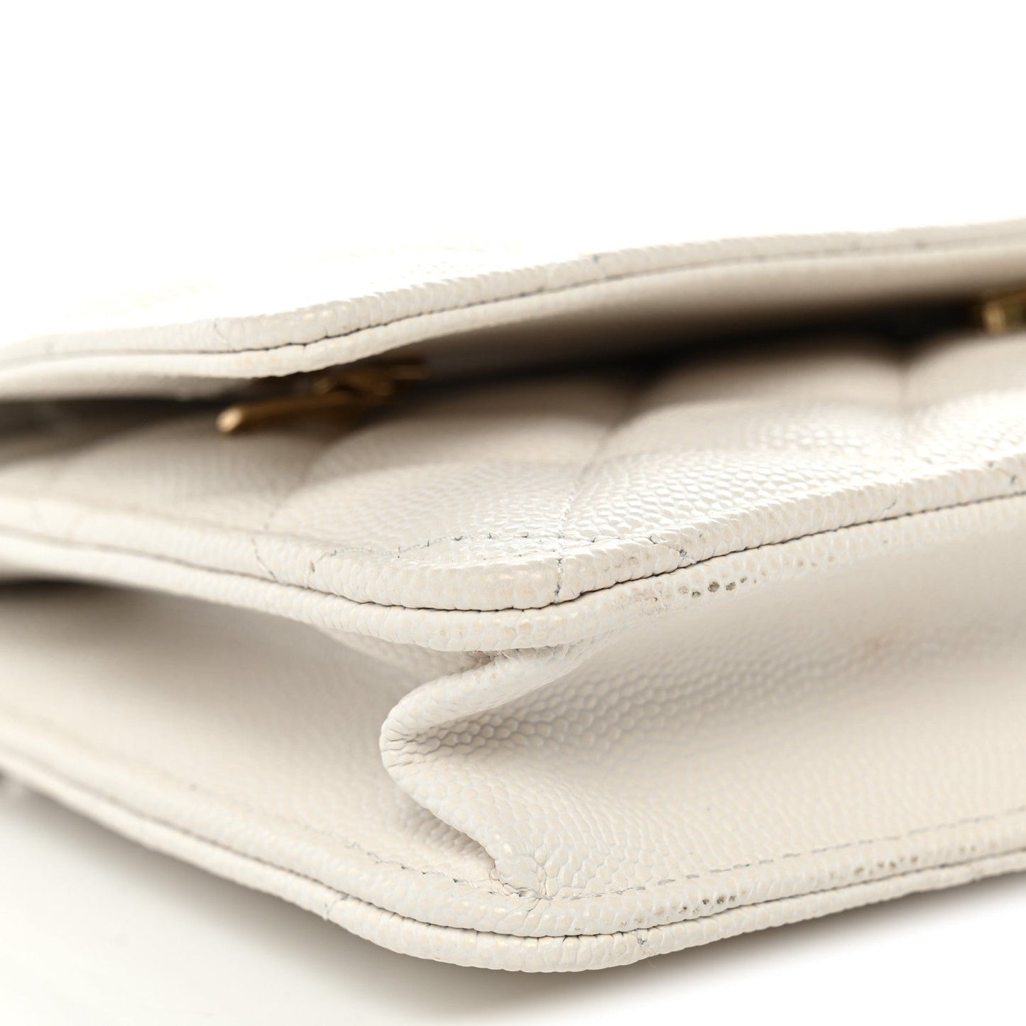 Caviar Quilted Wallet on Chain WOC White