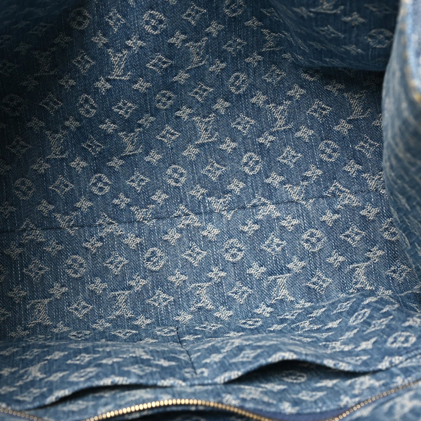 Monogram Denim Onthego MM Blue