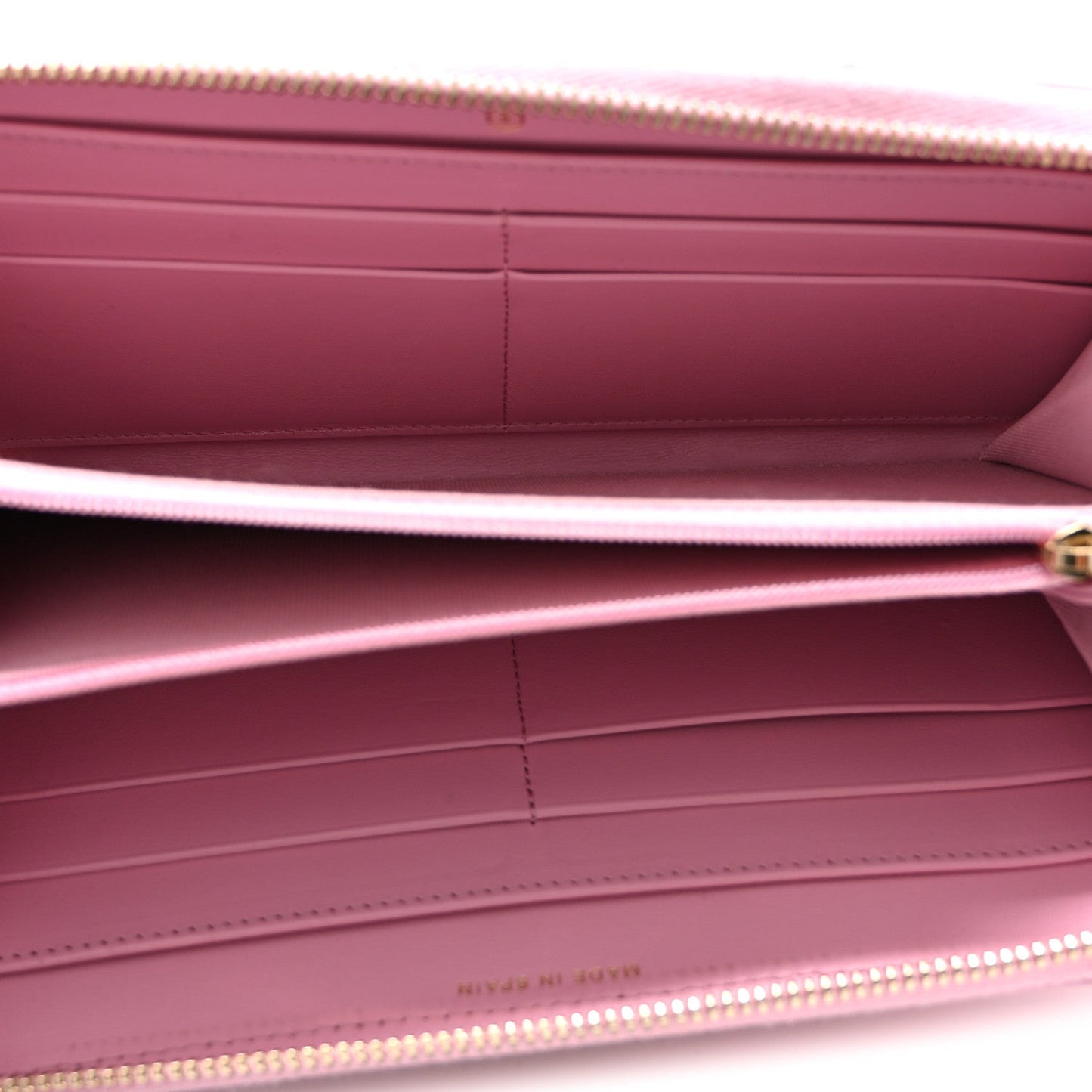 Lambskin Quilted Chanel 19 Zipped Wallet Light Pink