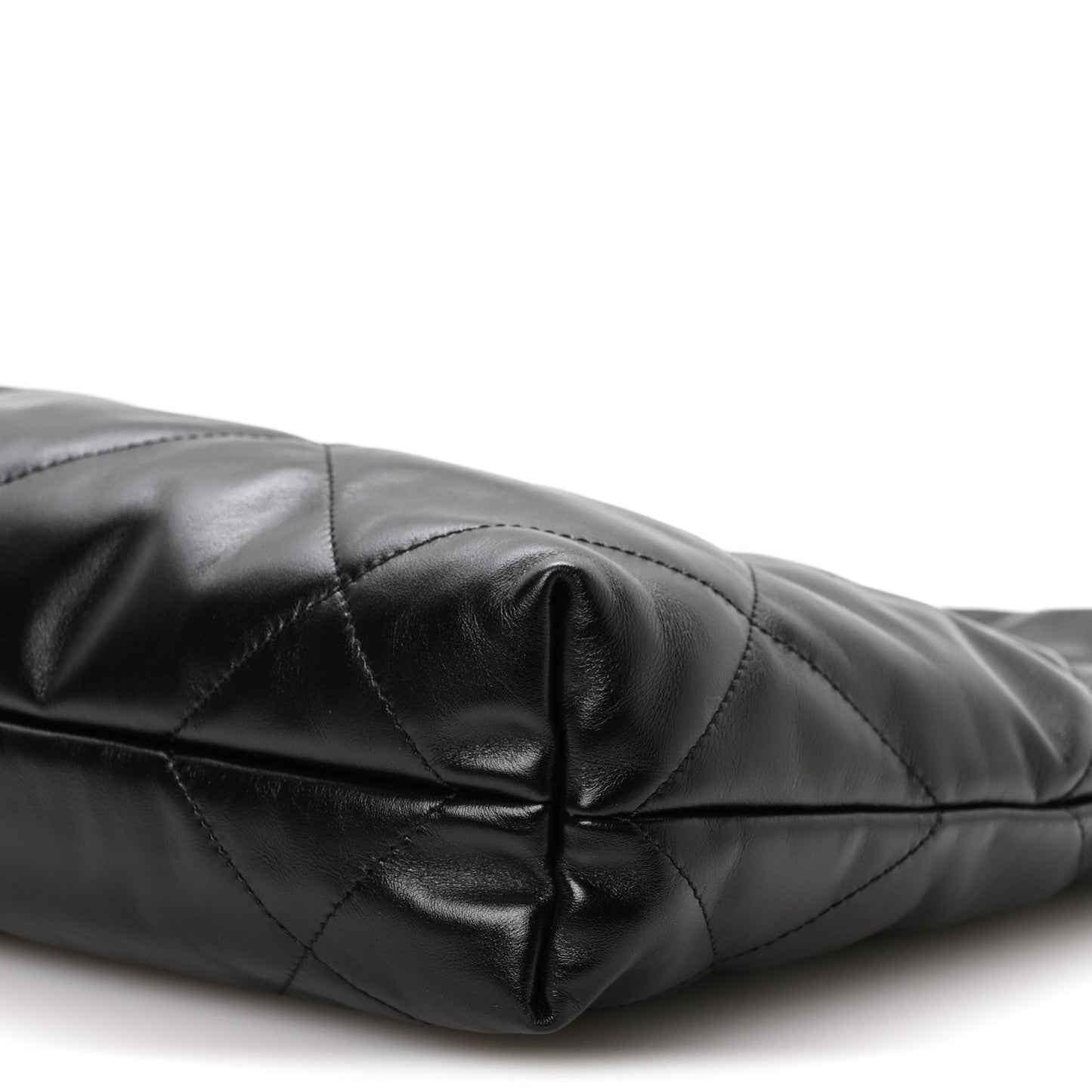 Calfskin Quilted Small Chanel 22 Black