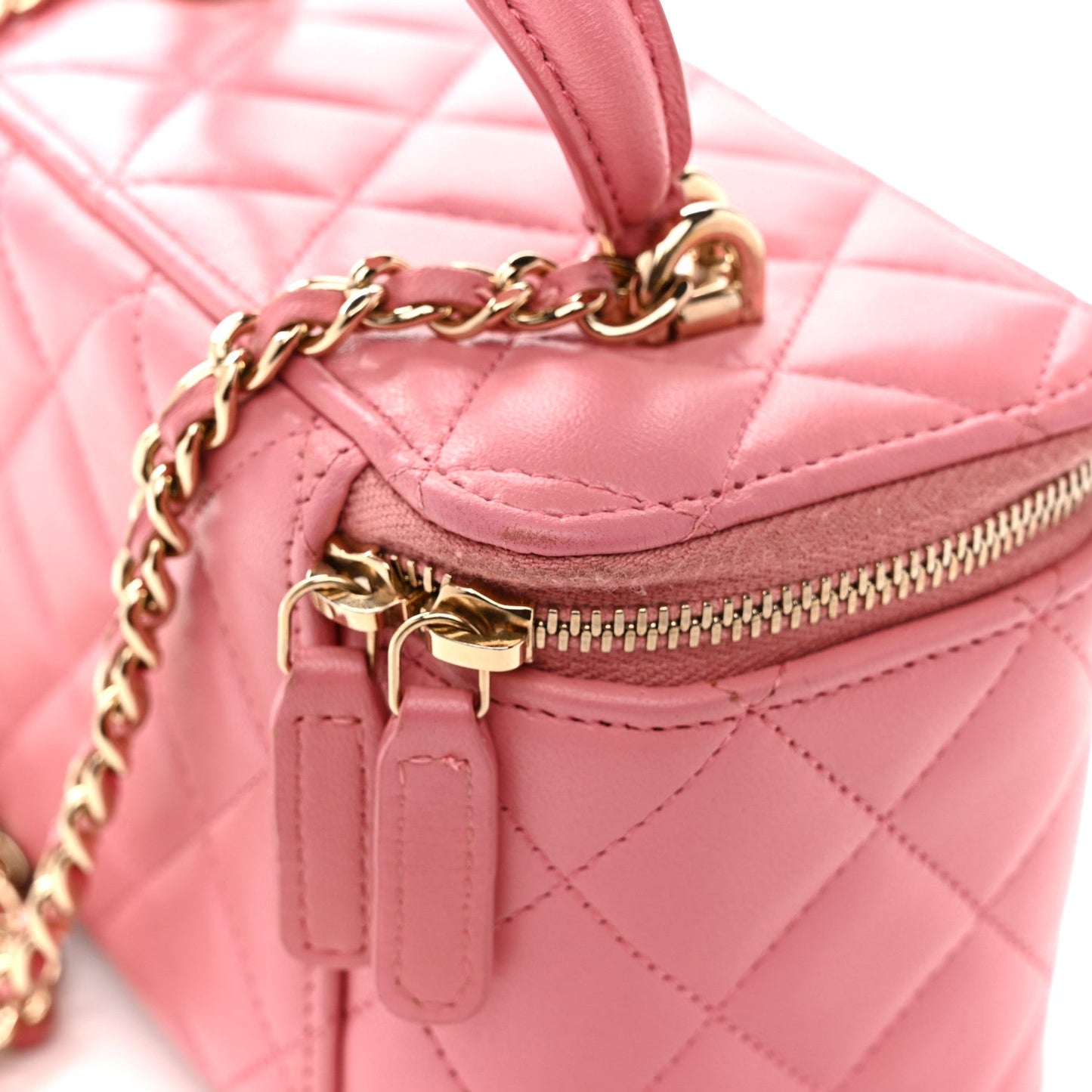 Lambskin Quilted Small Top Handle Vanity Case With Chain Pink