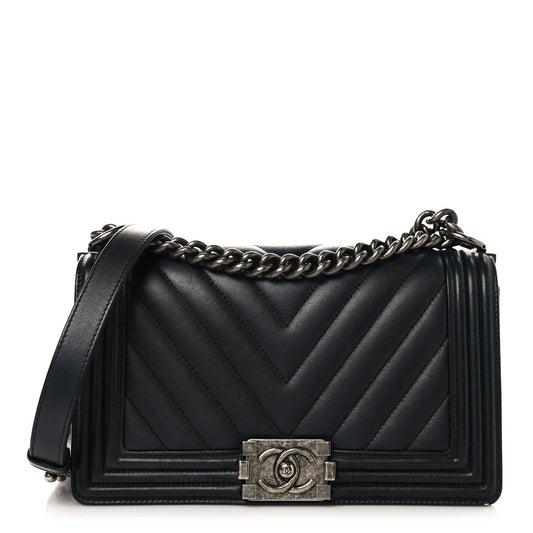 Lambskin Chevron Quilted Medium Boy Flap Black