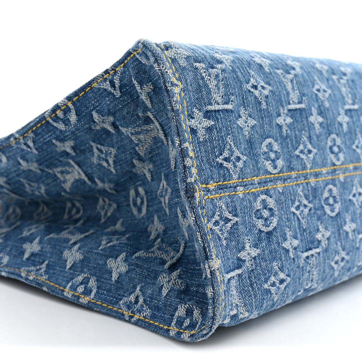 Monogram Denim Onthego MM Blue