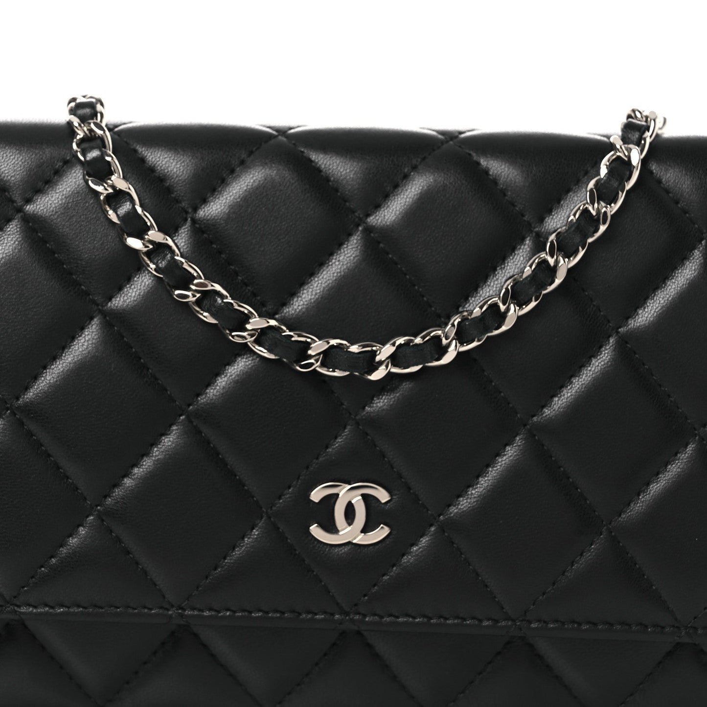 Lambskin Quilted Wallet On Chain WOC Black