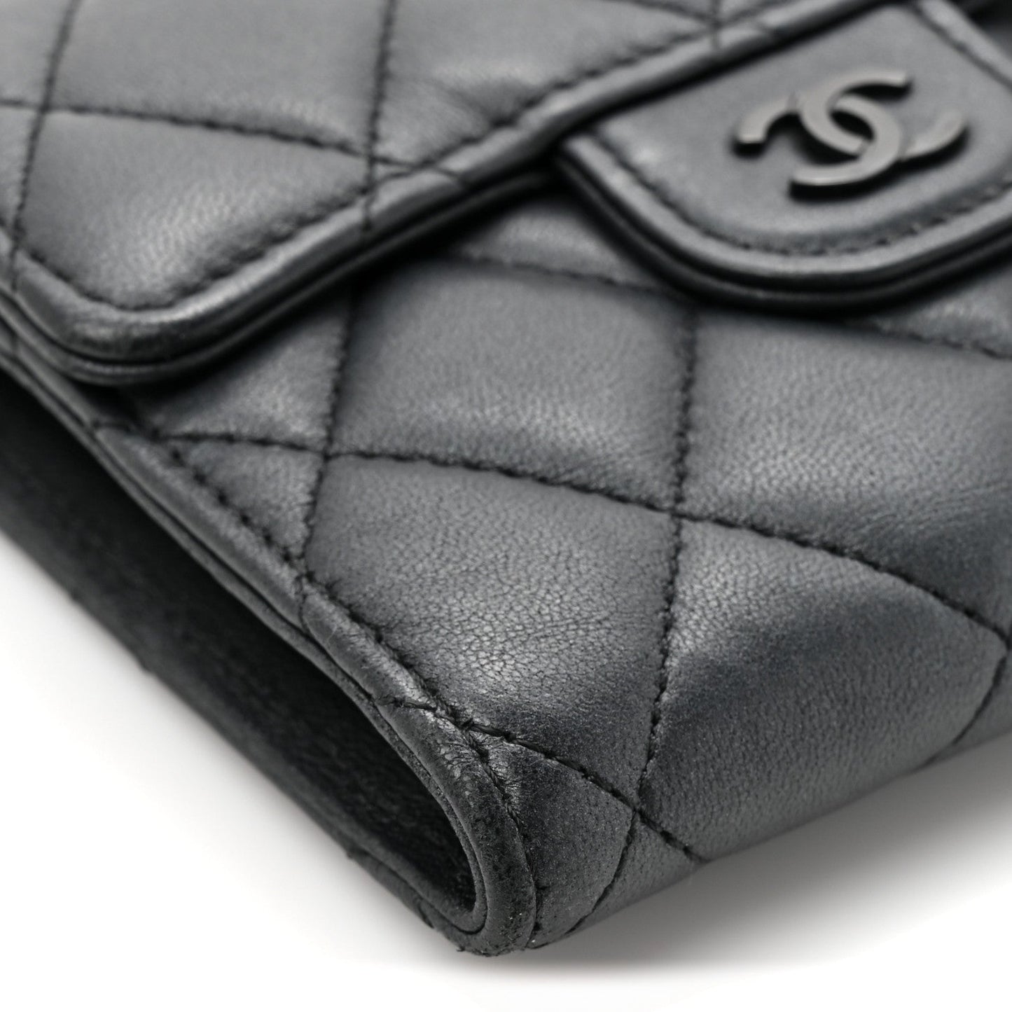 Lambskin Quilted Compact Flap Wallet So Black