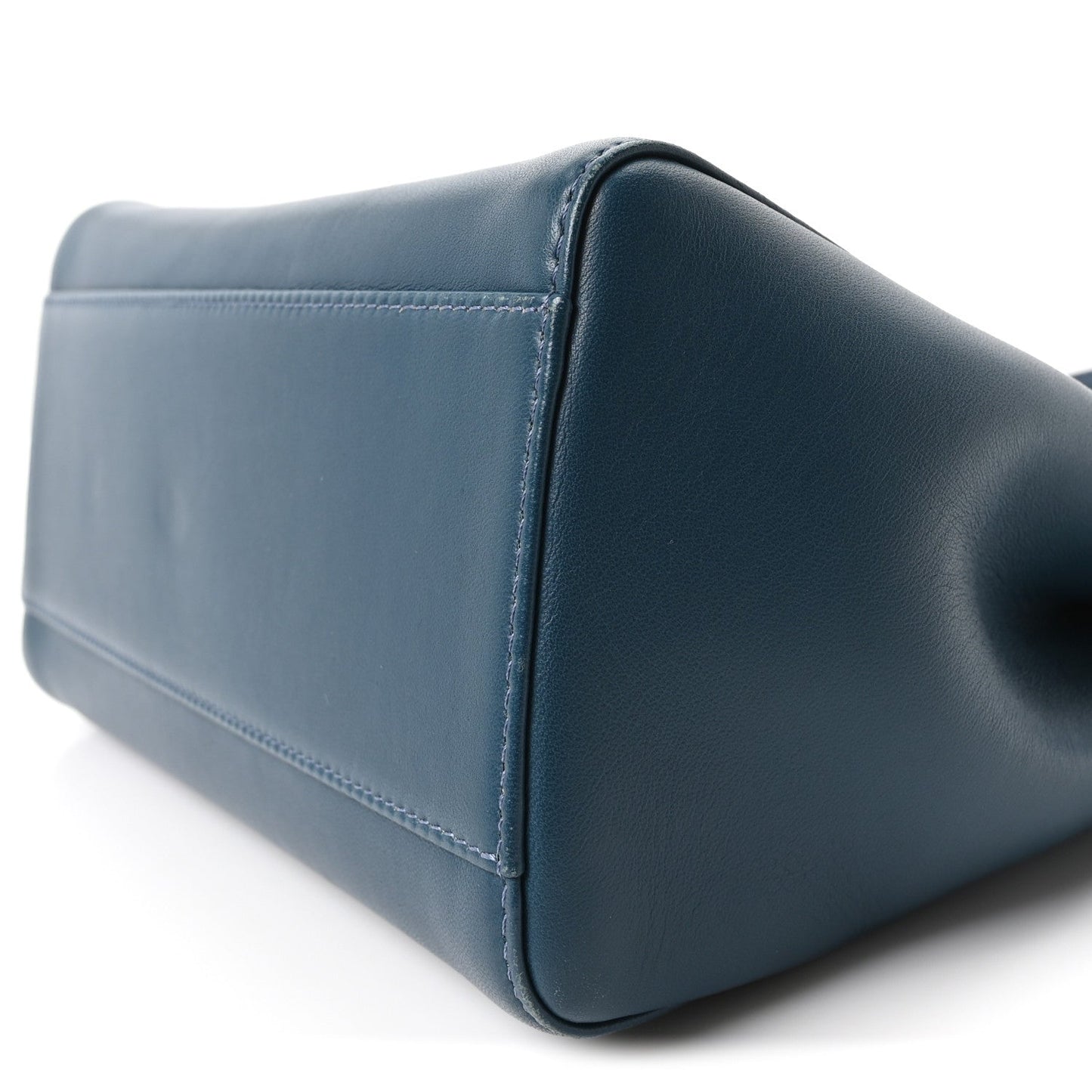 Nappa Mini Peekaboo Iconic Satchel Pavone