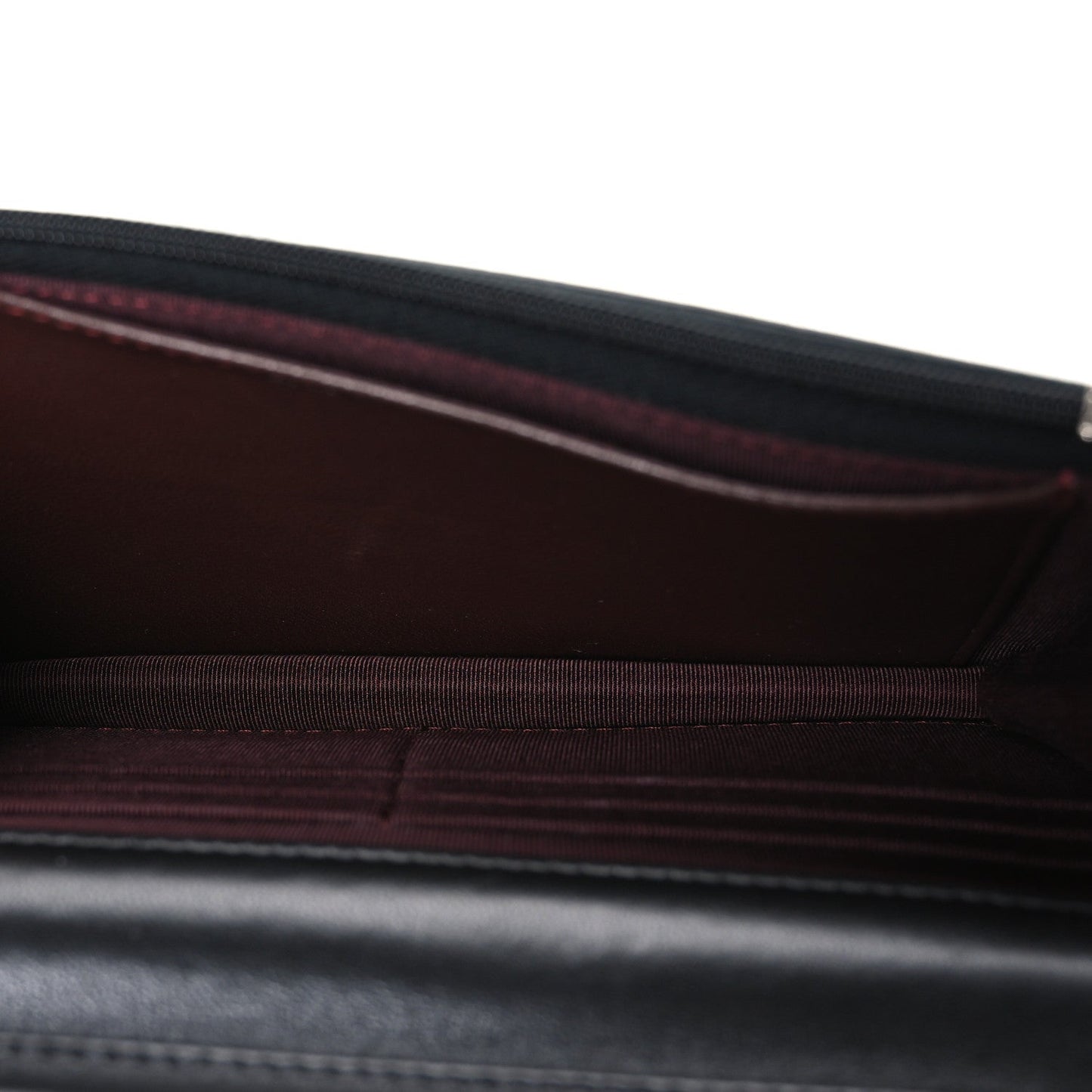 Lambskin Quilted Wallet On Chain WOC Black